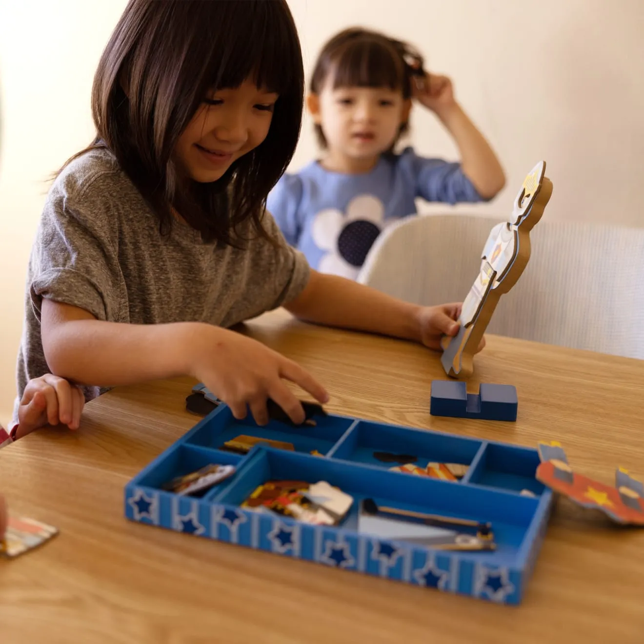 Melissa and Doug Billy Magnet Anziehpuppe Berufe