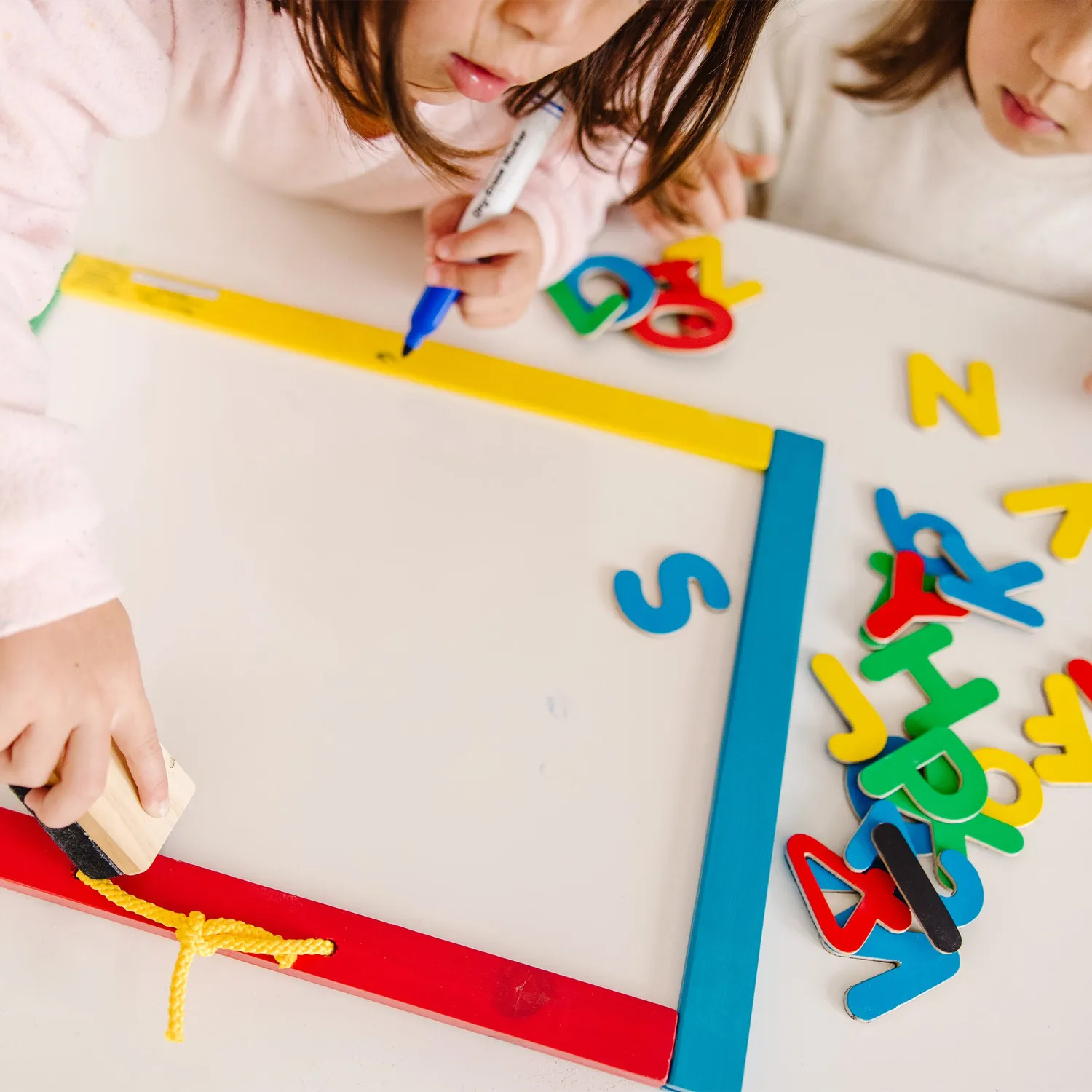 Melissa & Doug Magnet Kreidetafel Whiteboard Buchstaben 40x30cm