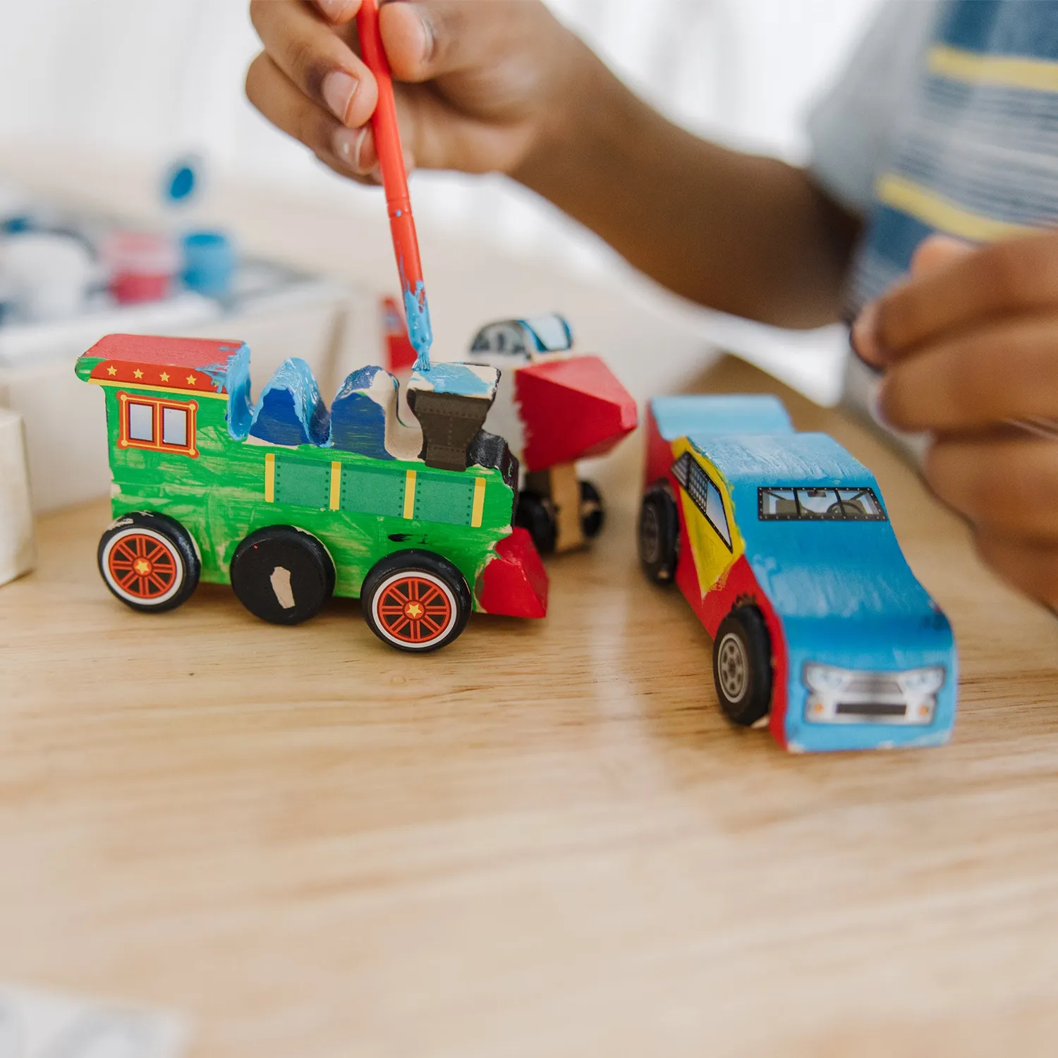 Melissa & Doug Createed by Me Bastelset Fahrzeuge 3er-Pack Holz