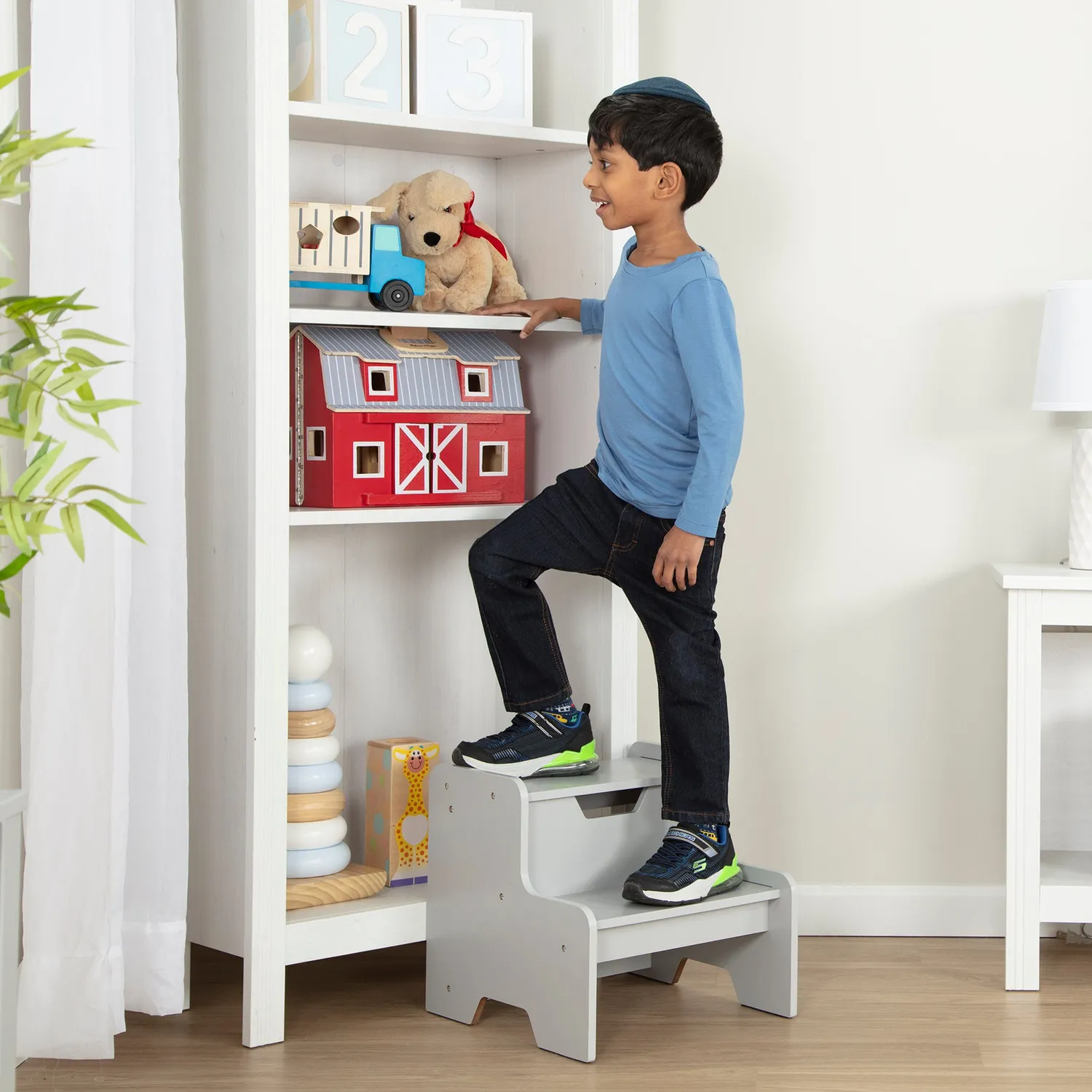 Melissa & Doug Tritthocker Holz 2-stufig grau bis 45 kg
