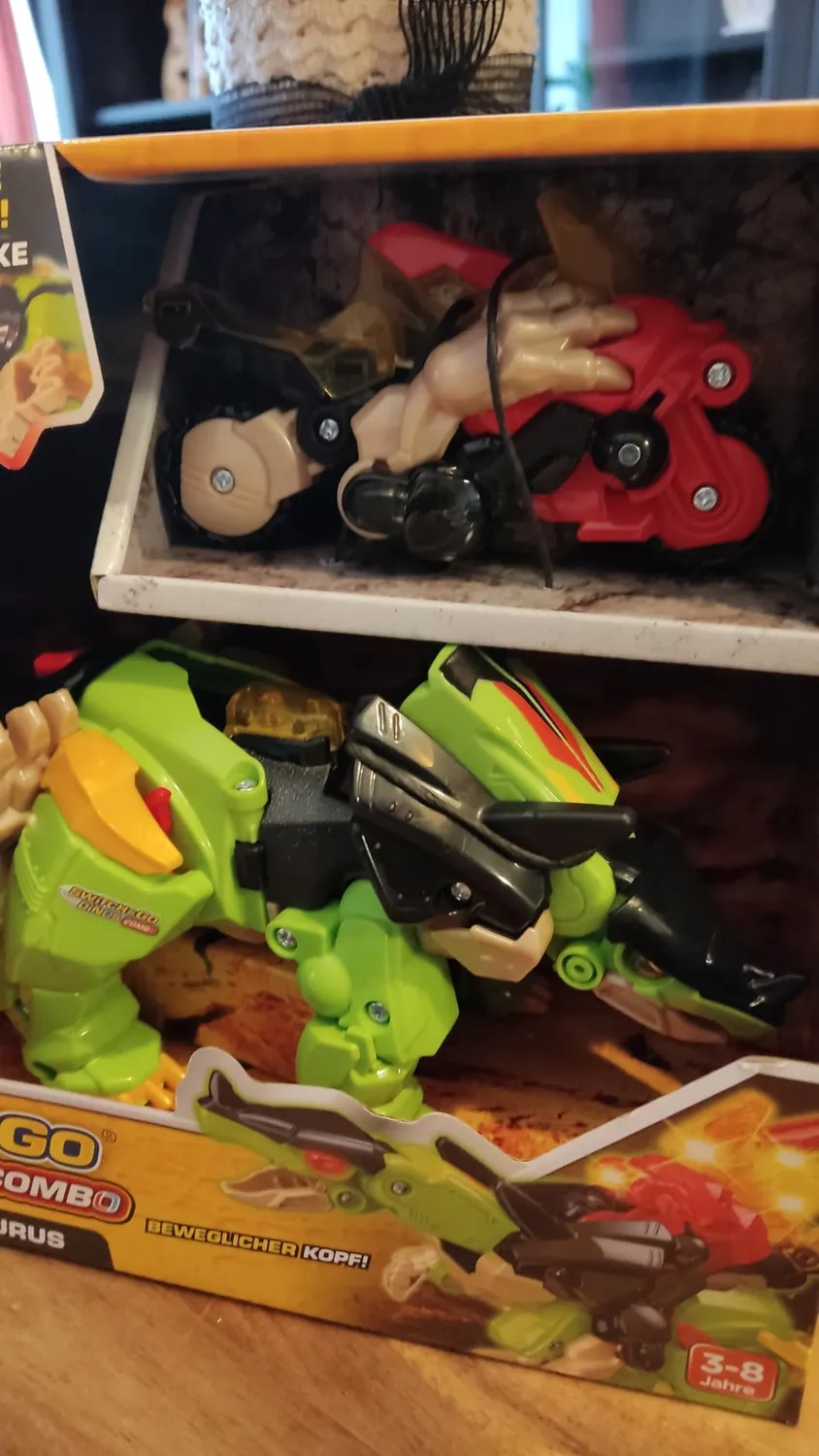 VTech Switch and Go Dinos Mega Spinosaurus 2-in-1 Dino