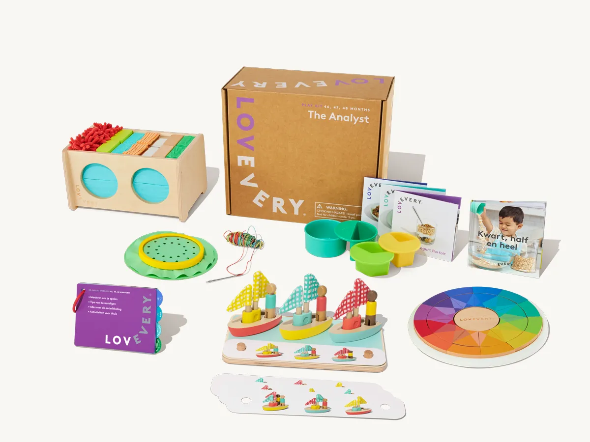 Lovevery Play Kits Analysten-Set Lernspiel deutsch 4 Jahre