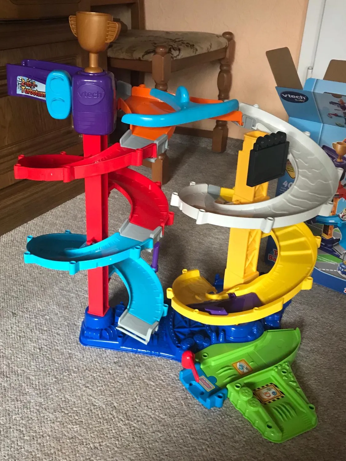 VTech Tut Tut Baby Flitzer 2-in-1 Turboturm Spielset mit Auto