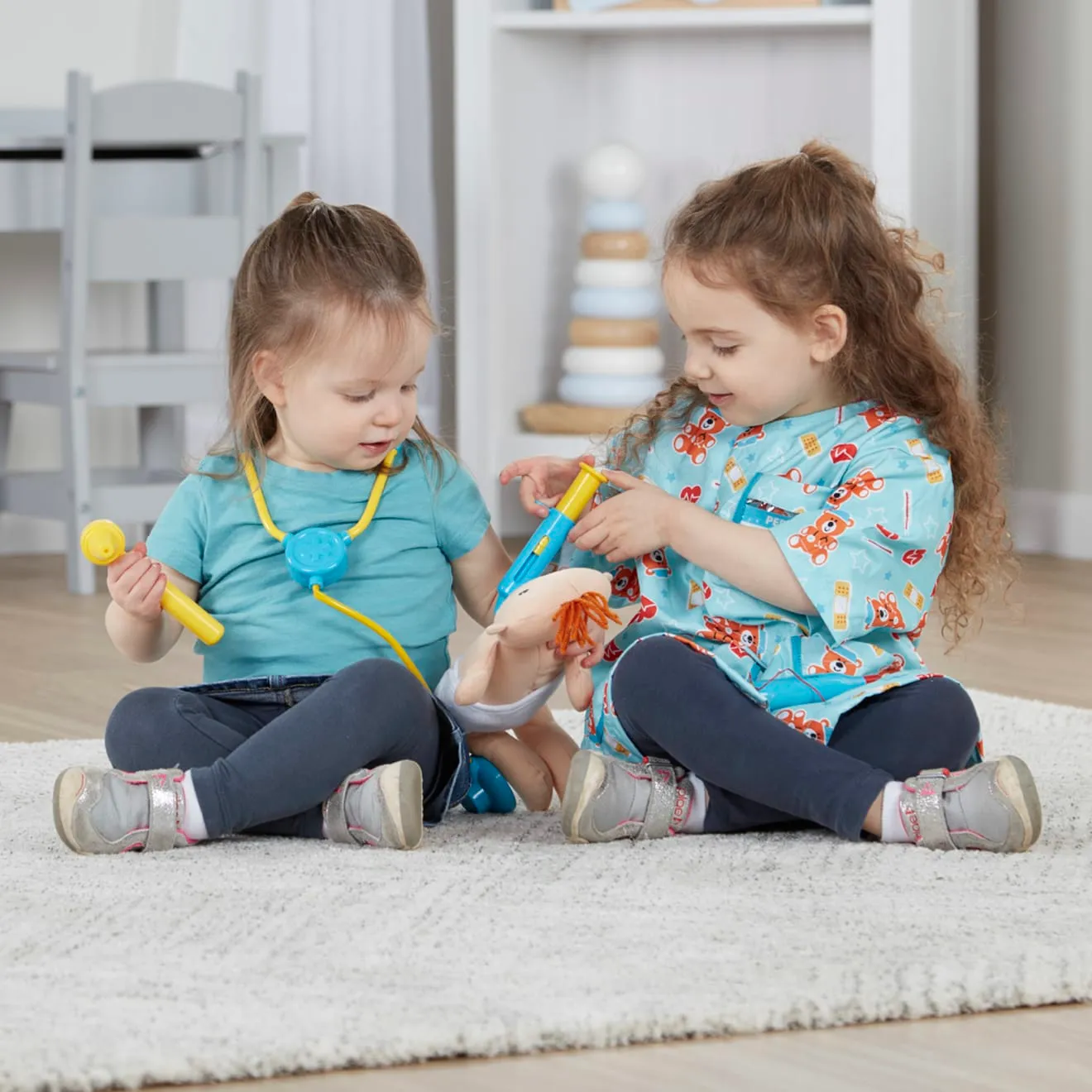 Melissa & Doug Pediatric Nurse Rollenspiel-Kostümset mit Puppe