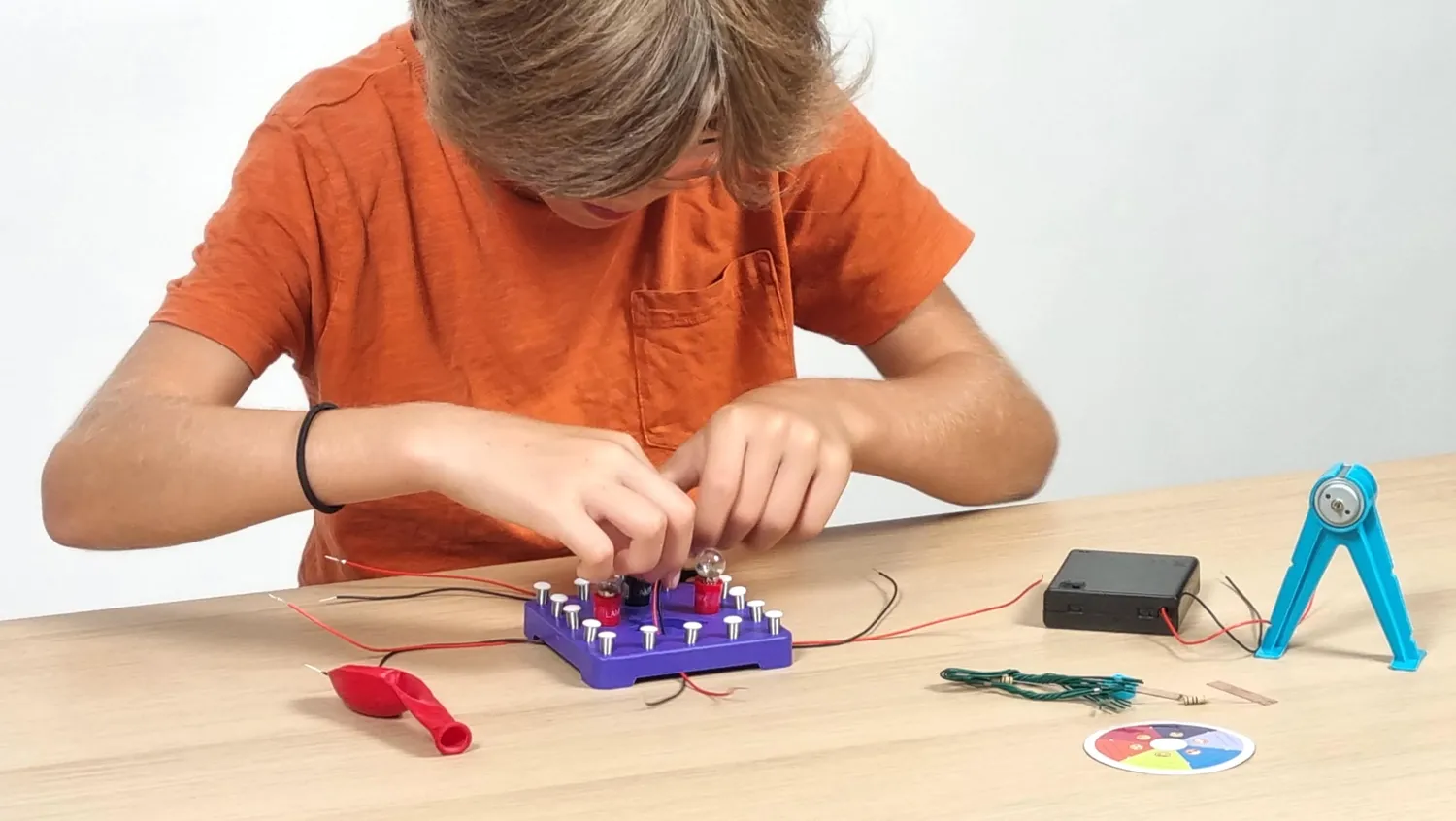 Buki 2172 Elektrizitätslabor Experimentierkasten 25 Versuche