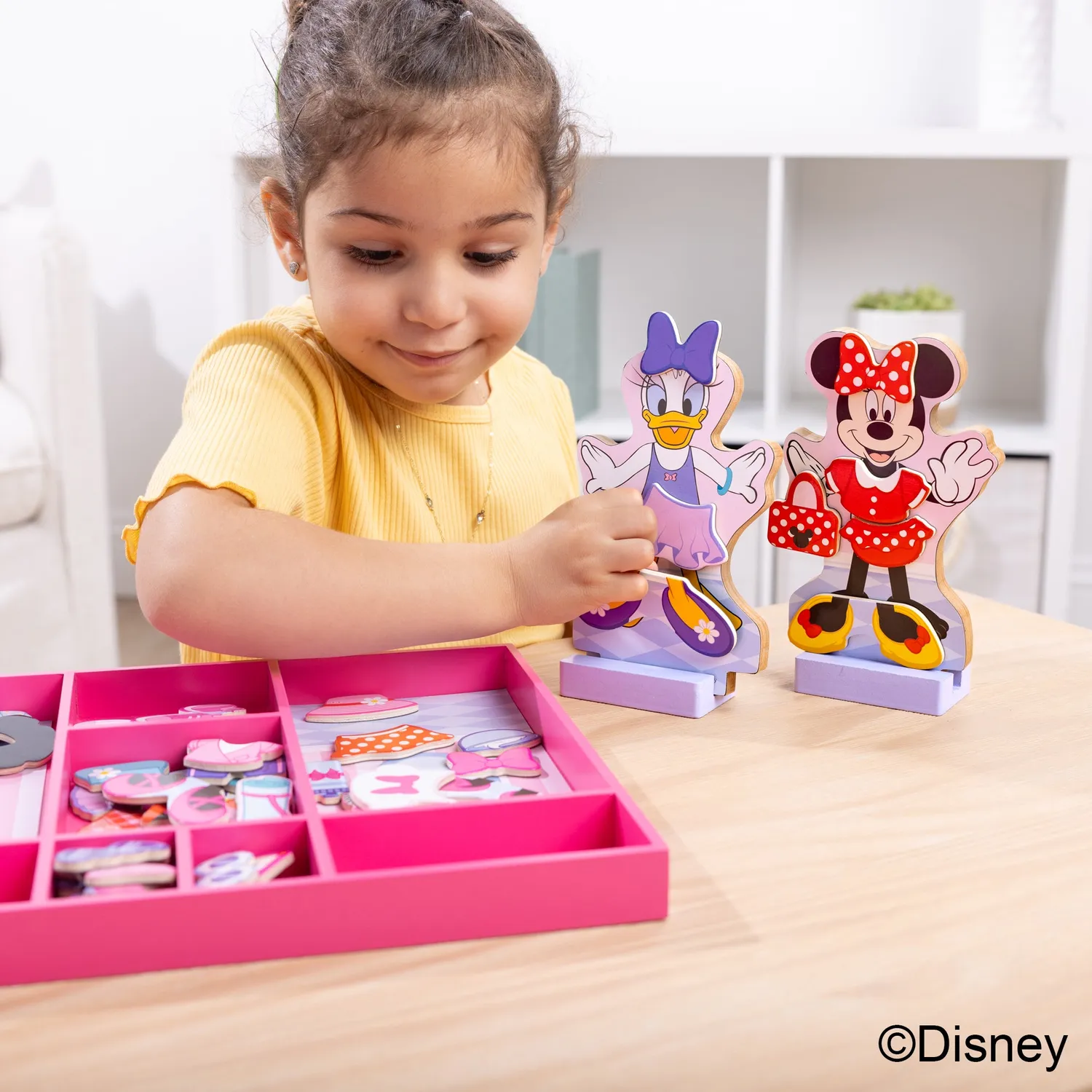 Melissa & Doug Minnie Daisy Magnet Anziehspiel Holz