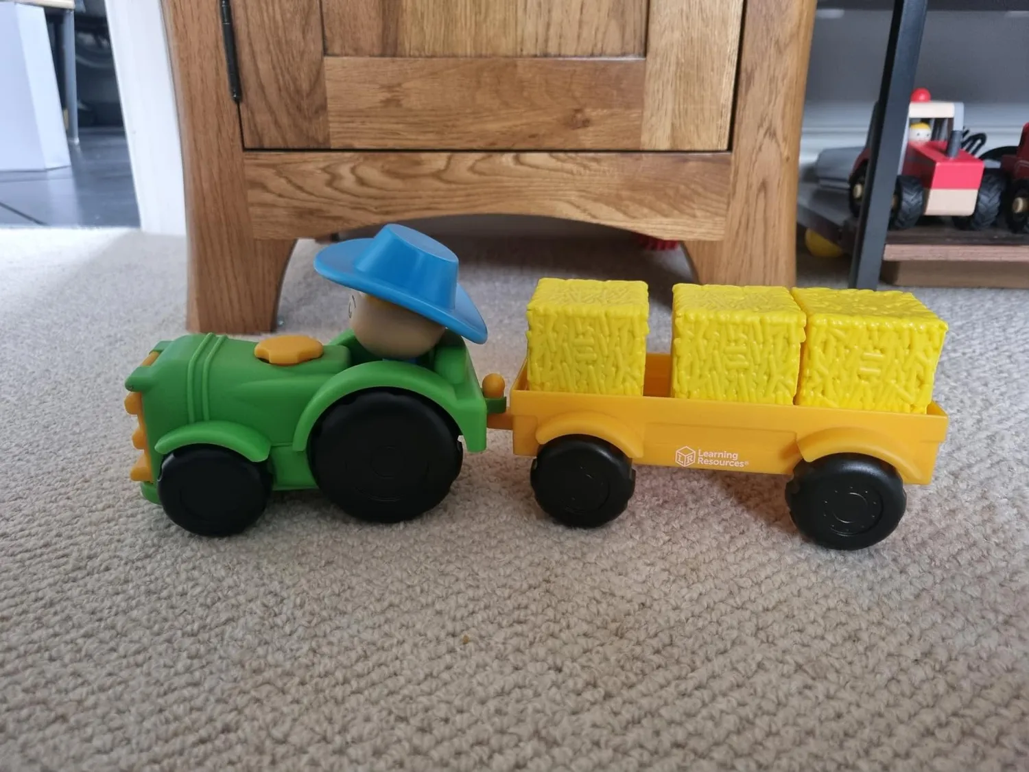 Learning Resources Peeksville Traktor Spielset 10-teilig Bauernhof