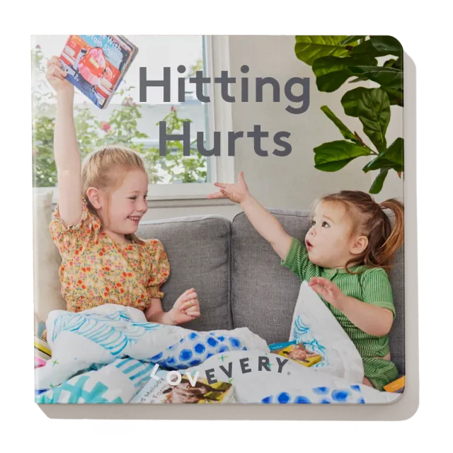 Lovevery Library Hitting Hurts Pappbuch englisch ab 1 Jahr