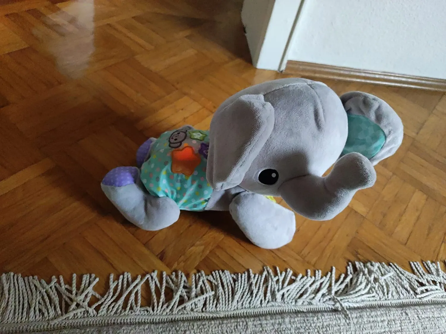 VTech Krabbel-mit-mir Elefant Plüschtier mit Musik 9-36 Monate