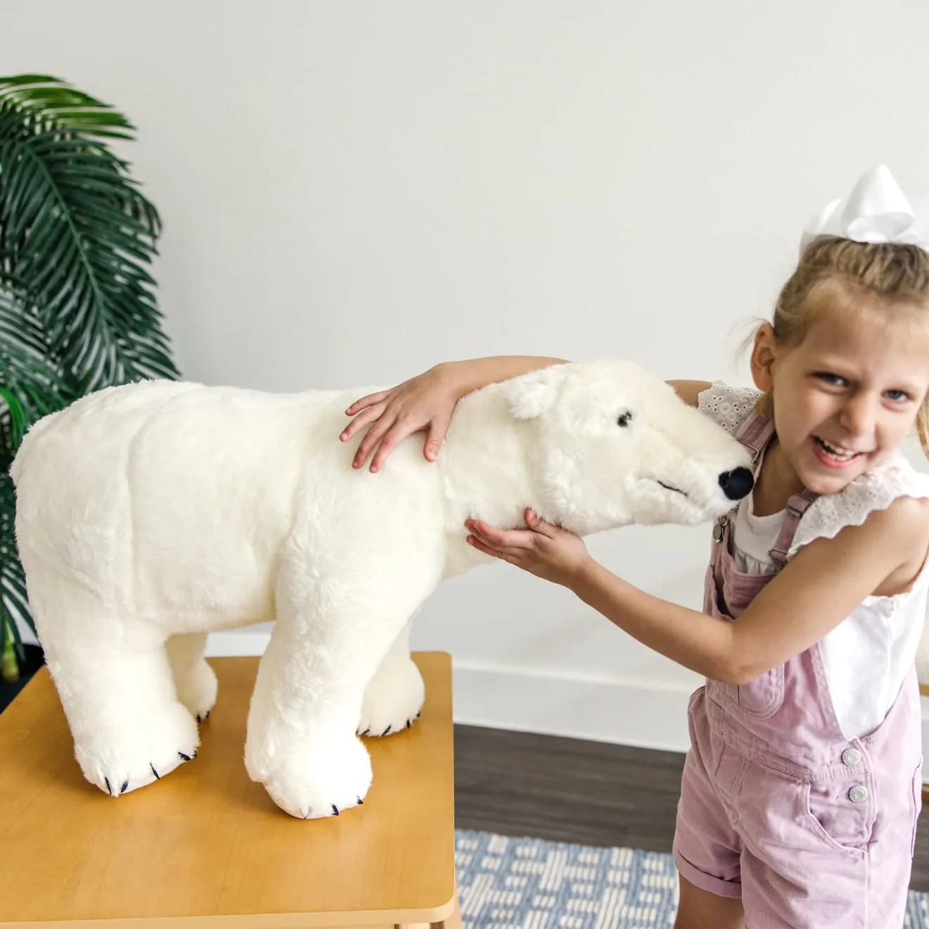 Melissa & Doug Riesen Plüschtier Eisbär weiß 90 cm