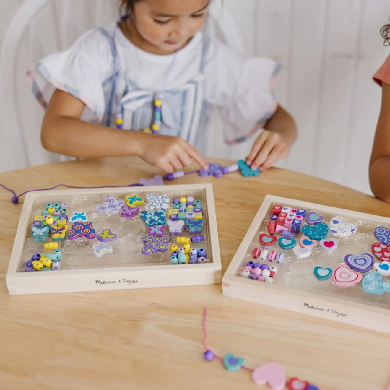 Melissa & Doug Herzen Schmetterling Holzperlen Set 2er