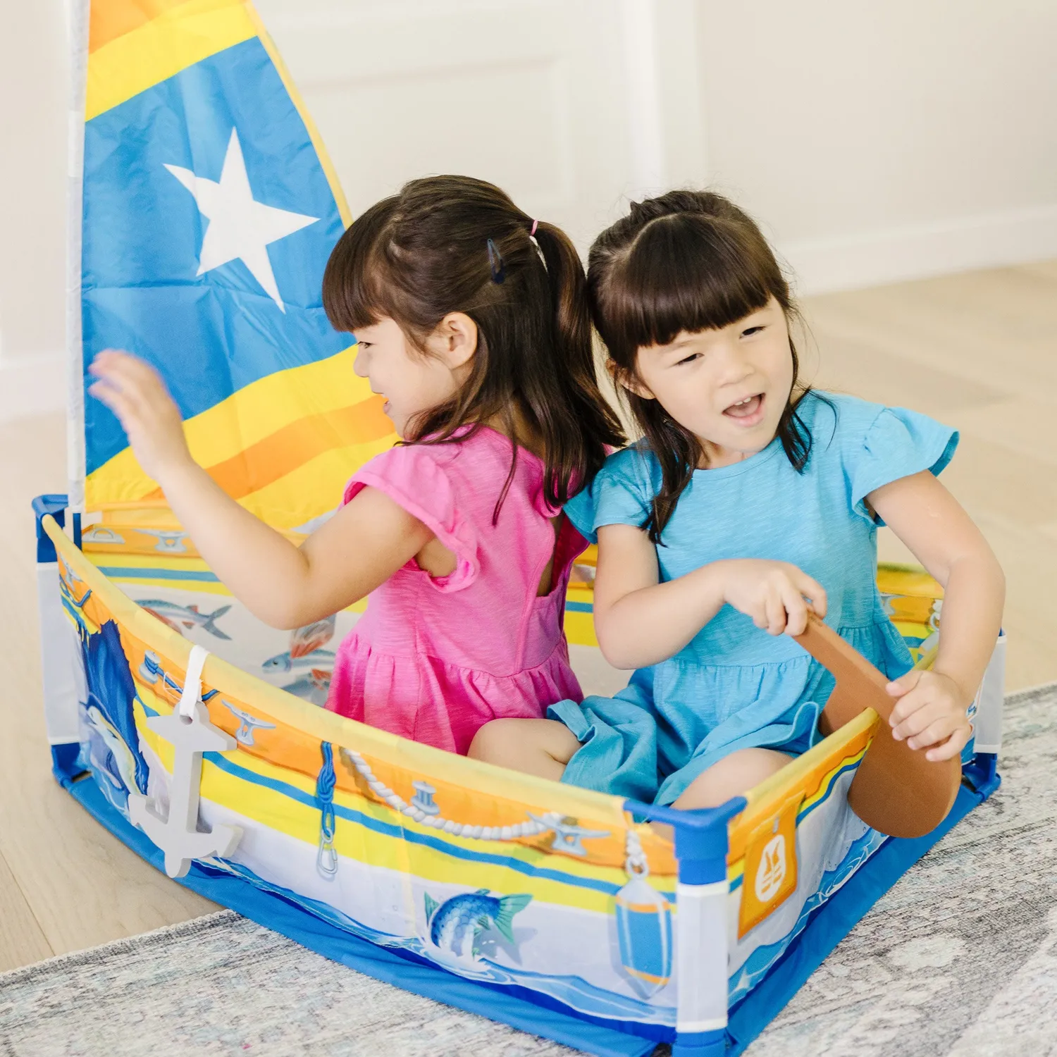 Melissa & Doug Let's Explore Sailboat Spielzelt 90x90cm