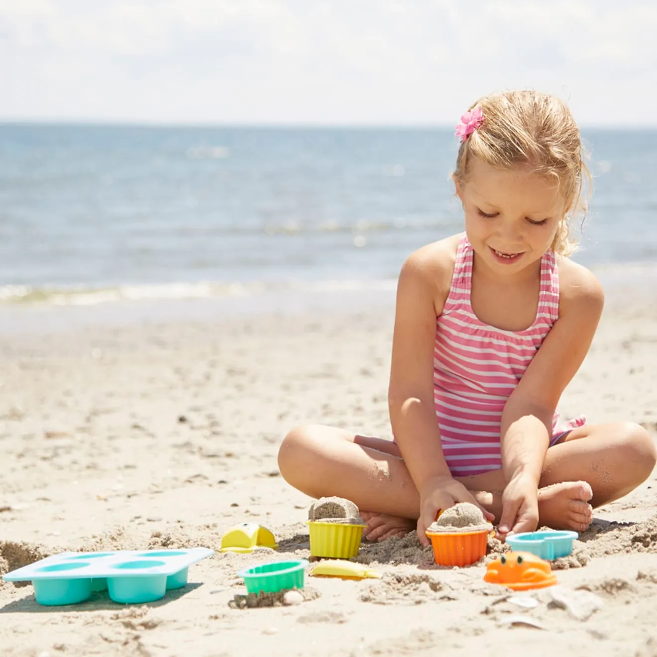 Melissa & Doug Seaside Sidekicks Sandförmchen-Set 12-tlg. Cupcake
