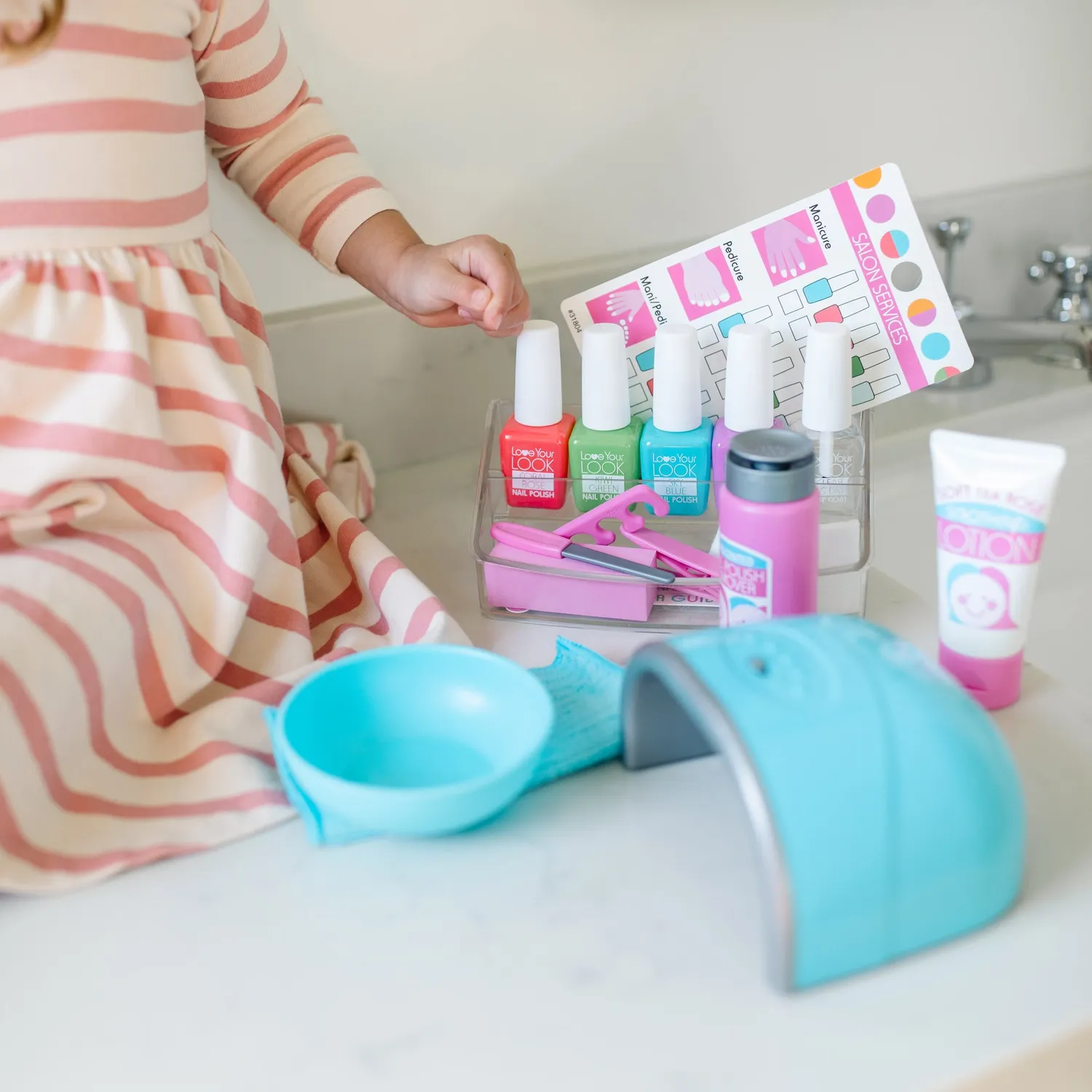Melissa & Doug Love Your Look Nagelstudio Spielset 20-teilig