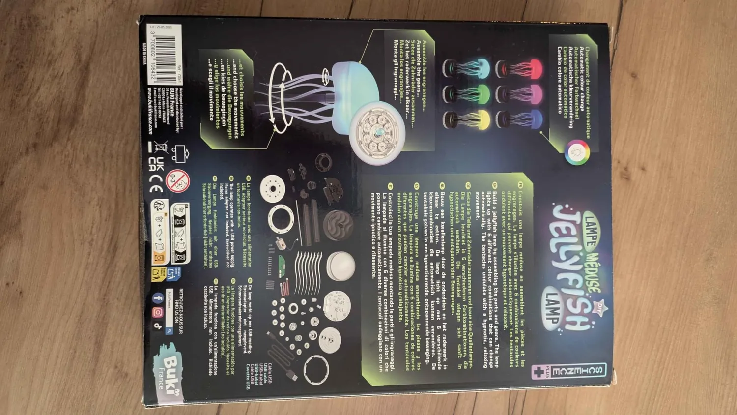 Buki 7084 Quallenlampe Bastelset LED 6 Farben USB 19 cm