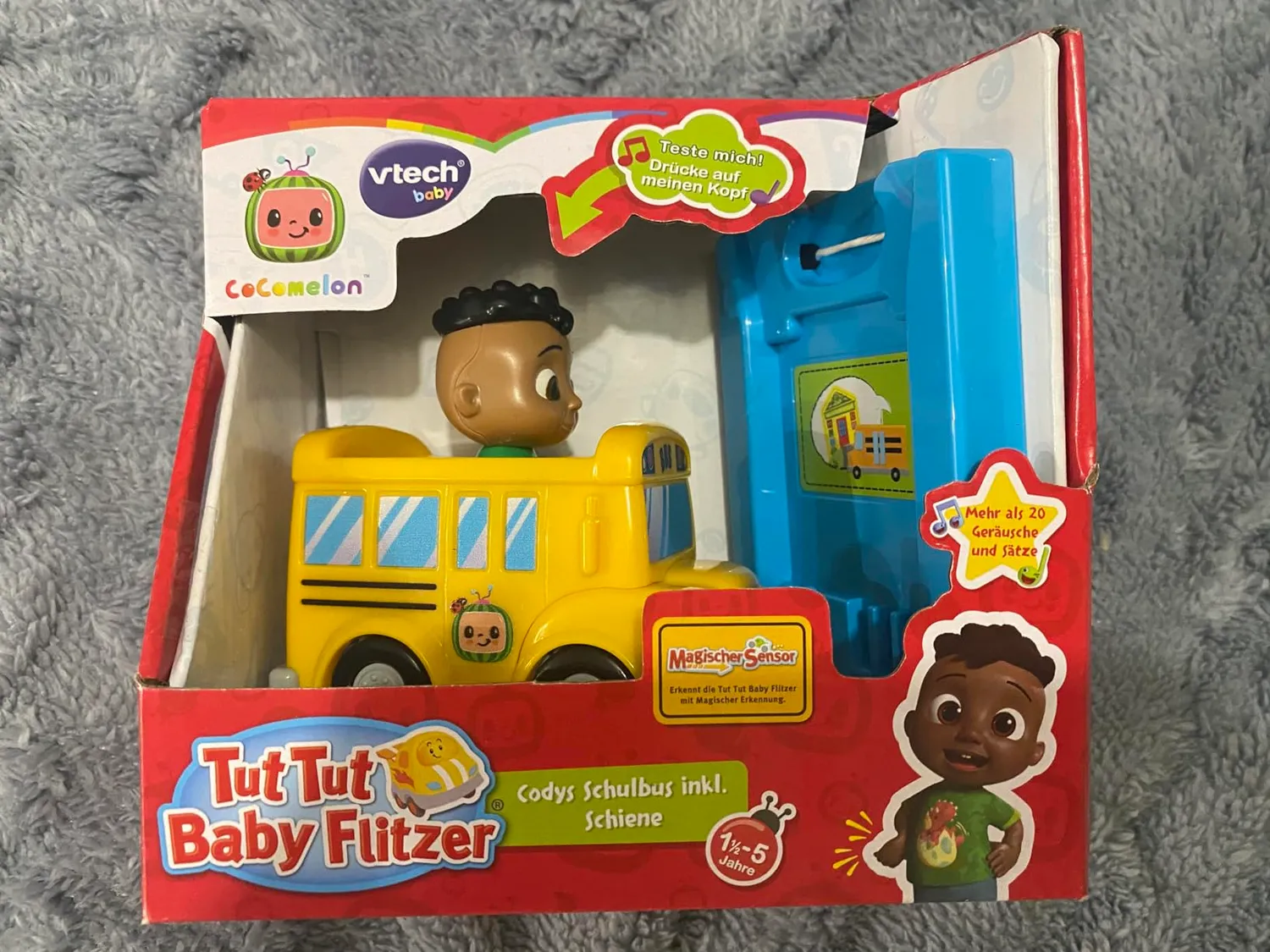 VTech Tut Tut Baby Flitzer CoComelon Codys Schulbus mit Schiene