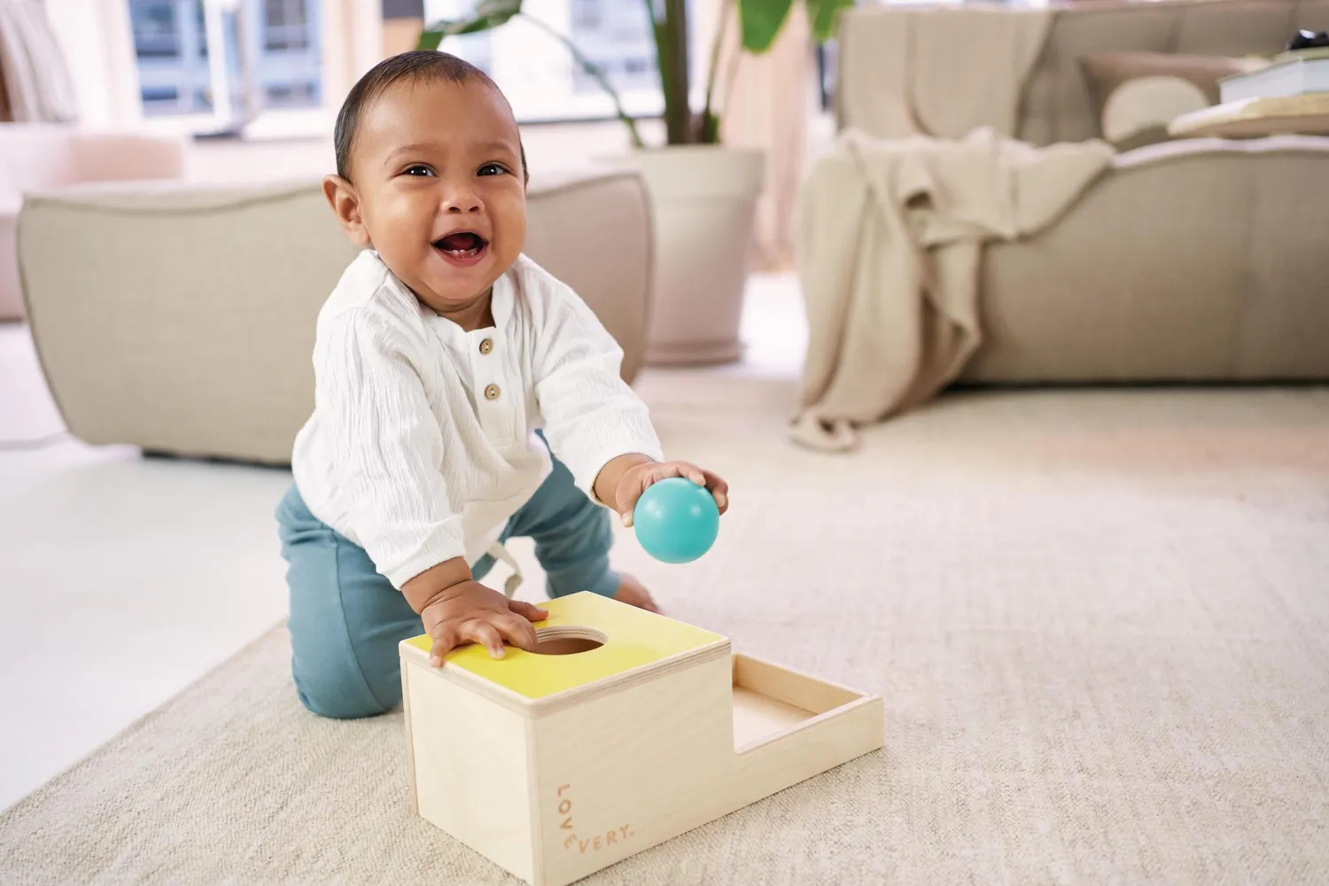Lovevery Play Kits Inspektor-Set Spielzeugset Deutsch Objektpermanenz