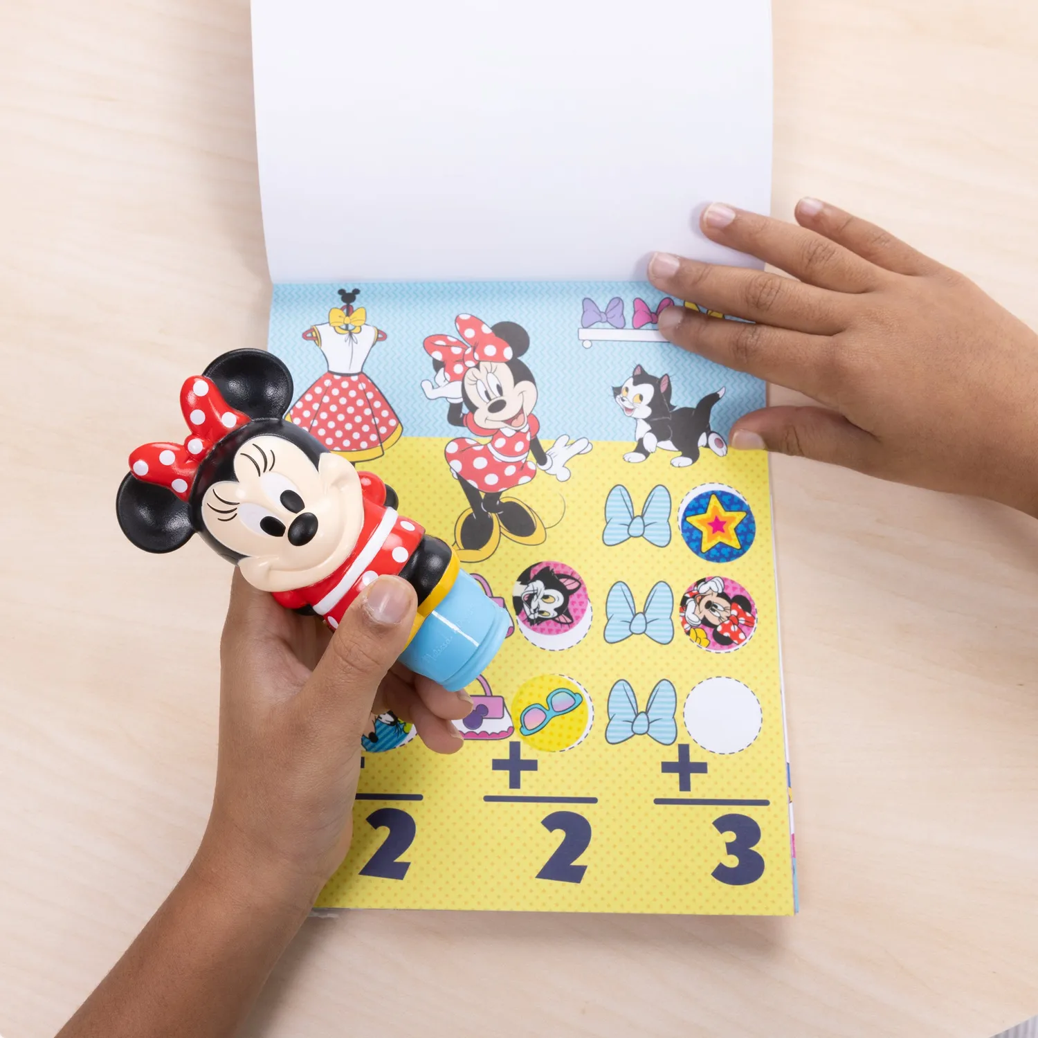 Melissa & Doug Sticker WOW Minnie Stempel 24 Seiten 300er