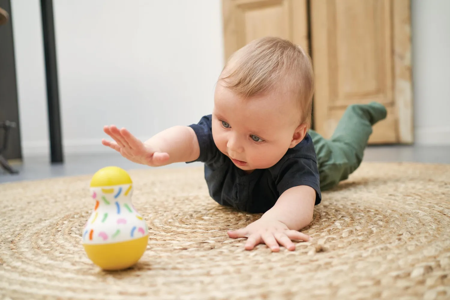 Lovevery Das Fühler-Set Babyspielzeug ab Geburt