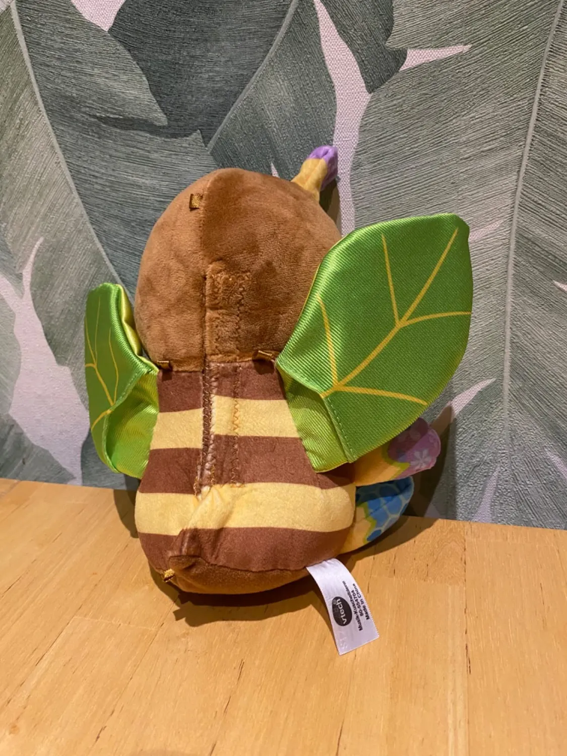 VTech Baby Musik-Kuschelbiene Plüsch Handpuppe 3-24 Monate