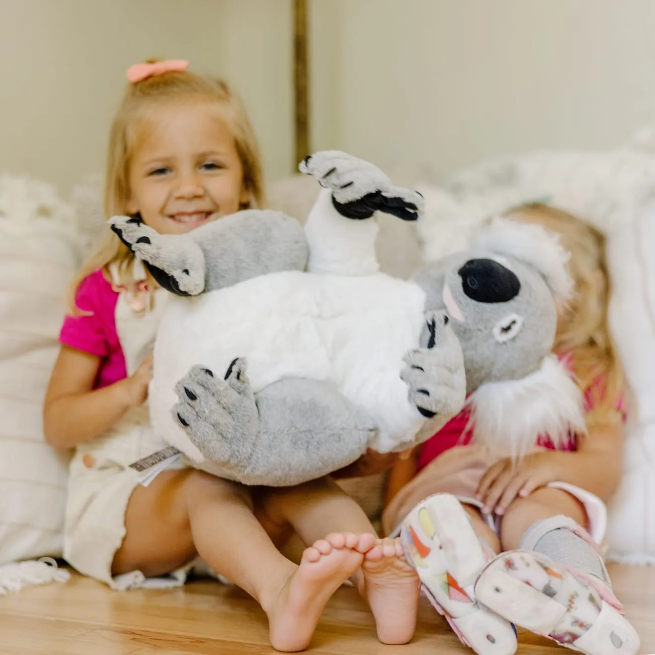 Melissa Doug Lifelike Plush Koala Plüschtier 35 cm grau