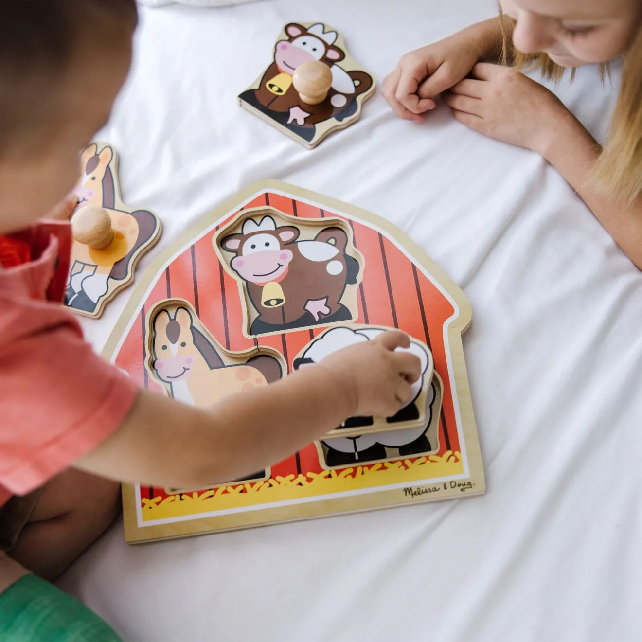 Melissa & Doug Barnyard Knopfpuzzle Holz 3 Teile Bauernhof