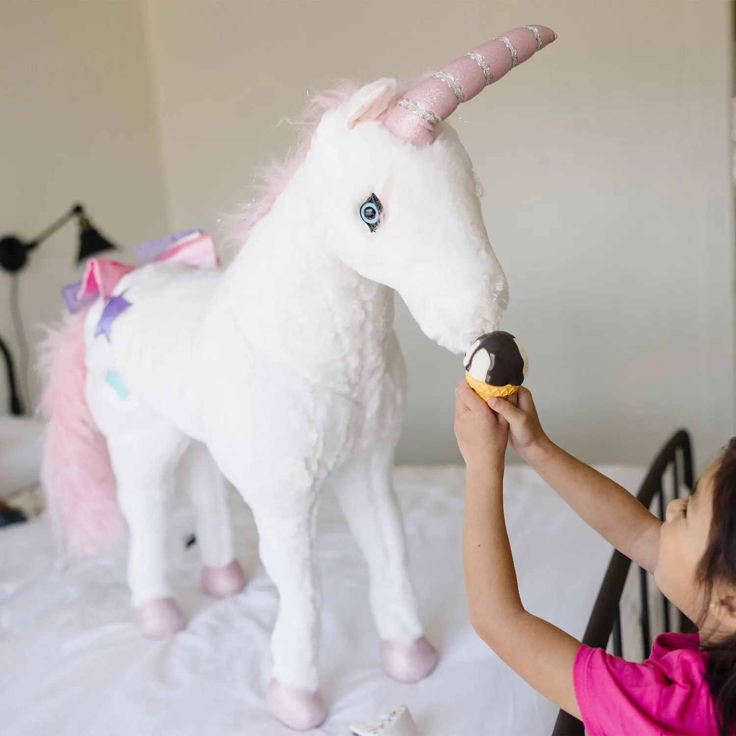 Melissa & Doug Einhorn Plüschtier Groß mit Glitzermähne