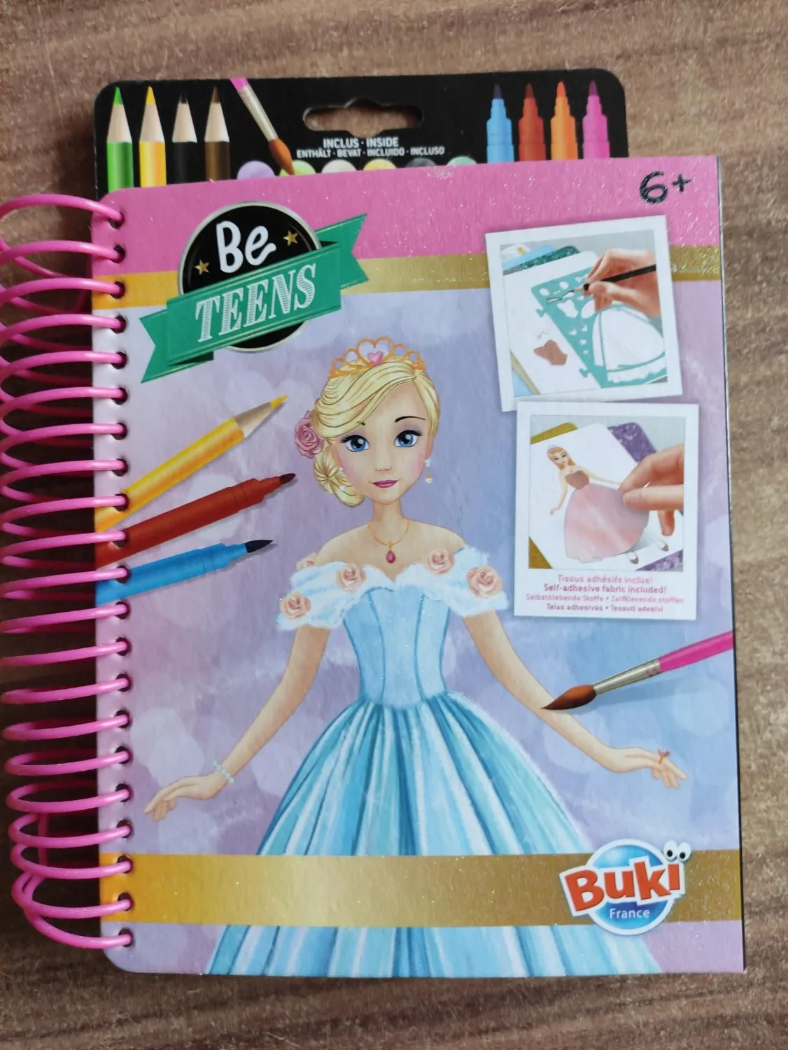 Buki CM101 Modebuch Prinzessinnenkleider Bastelset