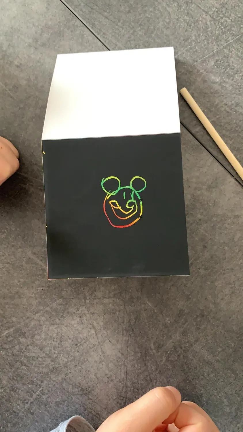 Buki NB001 Kratzpapier-Notizblock 150 Blätter Regenbogen