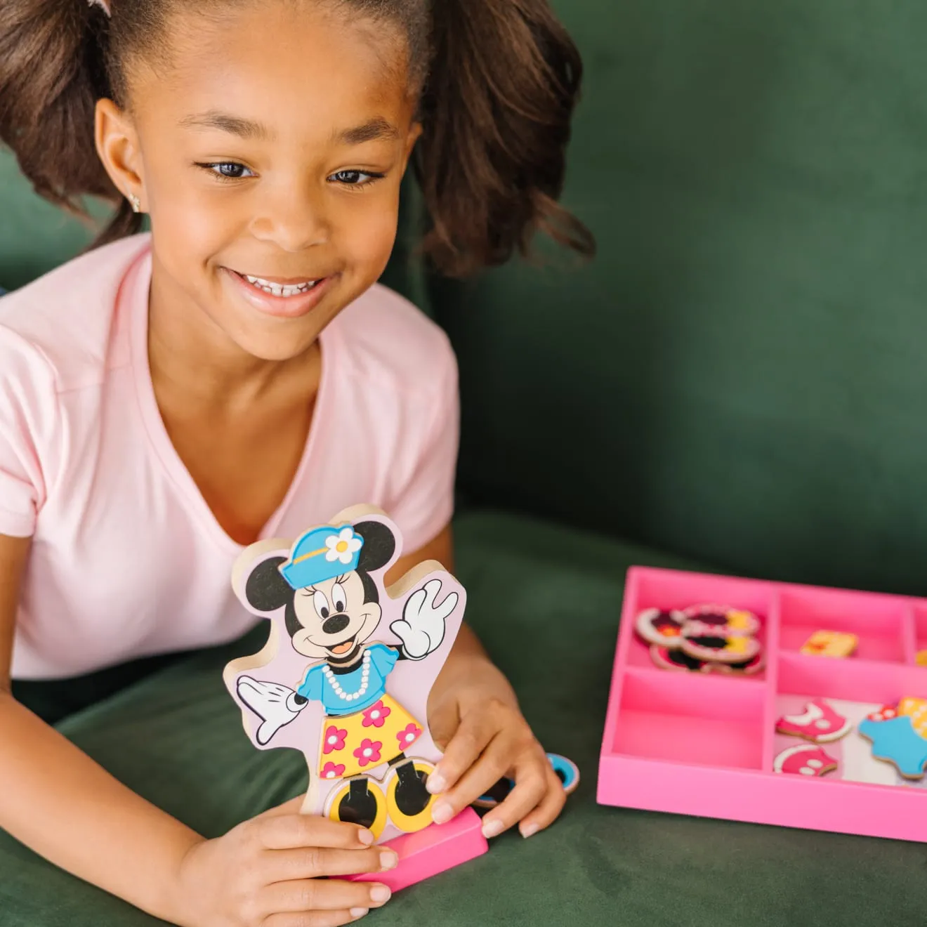 Melissa & Doug Disney Minnie Magnetpuppe Anziehspiel 35 Teile ab 3 Jahren