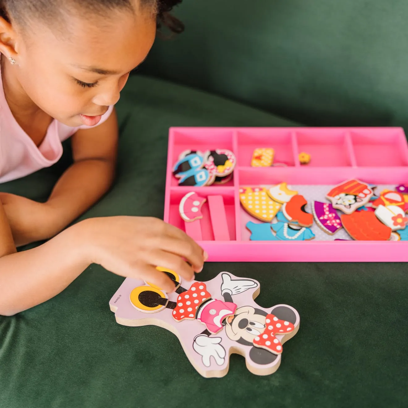 Melissa & Doug Disney Minnie Magnetpuppe Anziehspiel 35 Teile ab 3 Jahren