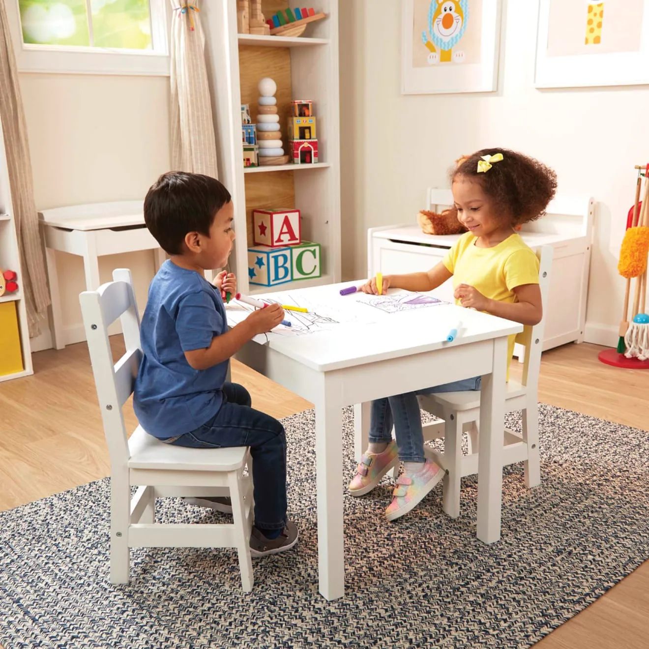 Melissa & Doug Wooden Table & Chairs Kindertisch Weiß Holz