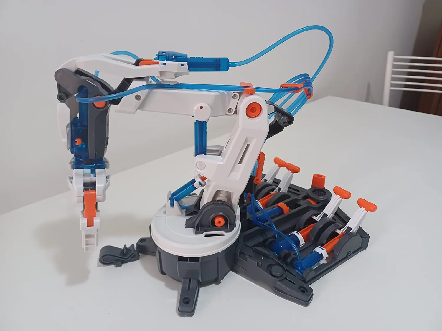 Buki 7505 Hydraulik Roboterarm Experimentierkasten Wasser