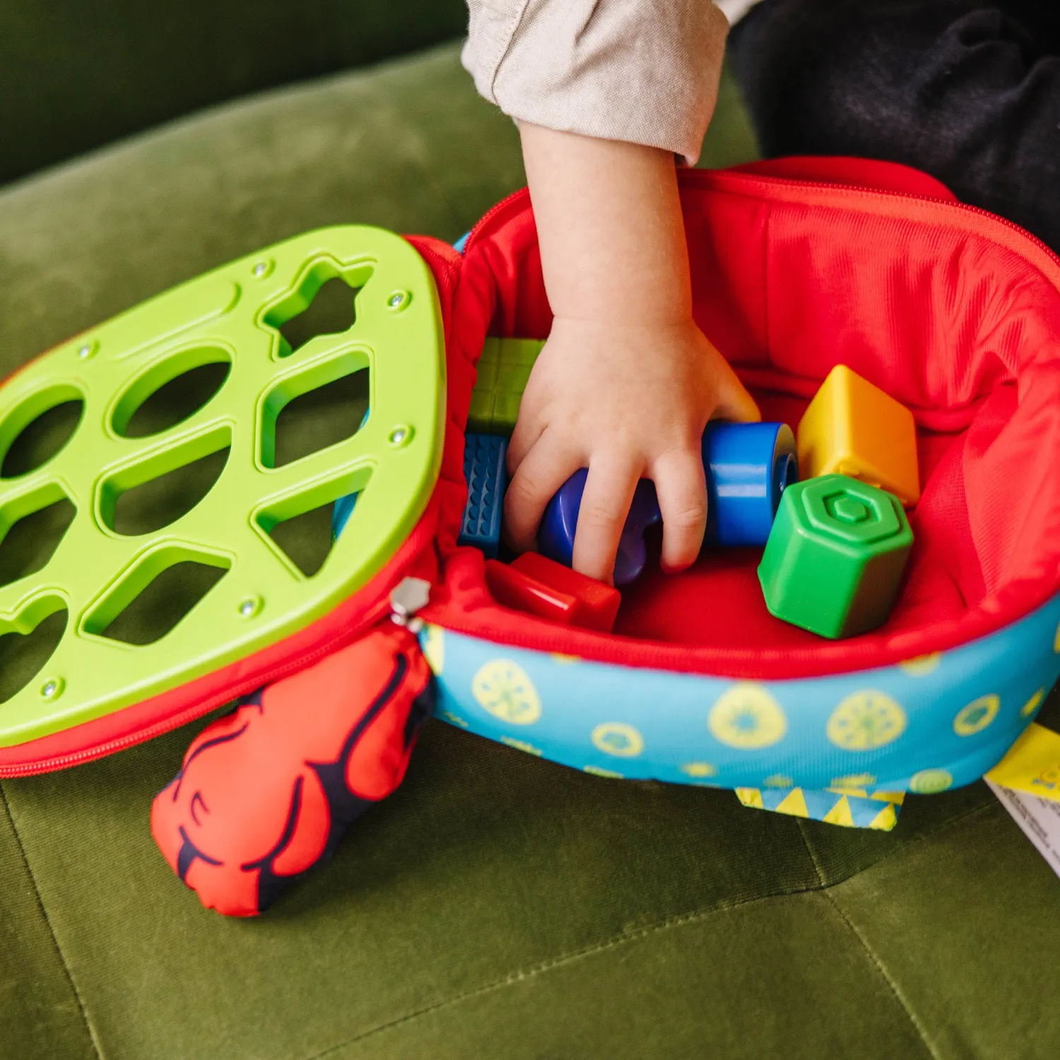 Melissa & Doug K's Kids Take-Along Shape Sorter Formensortierer Baby