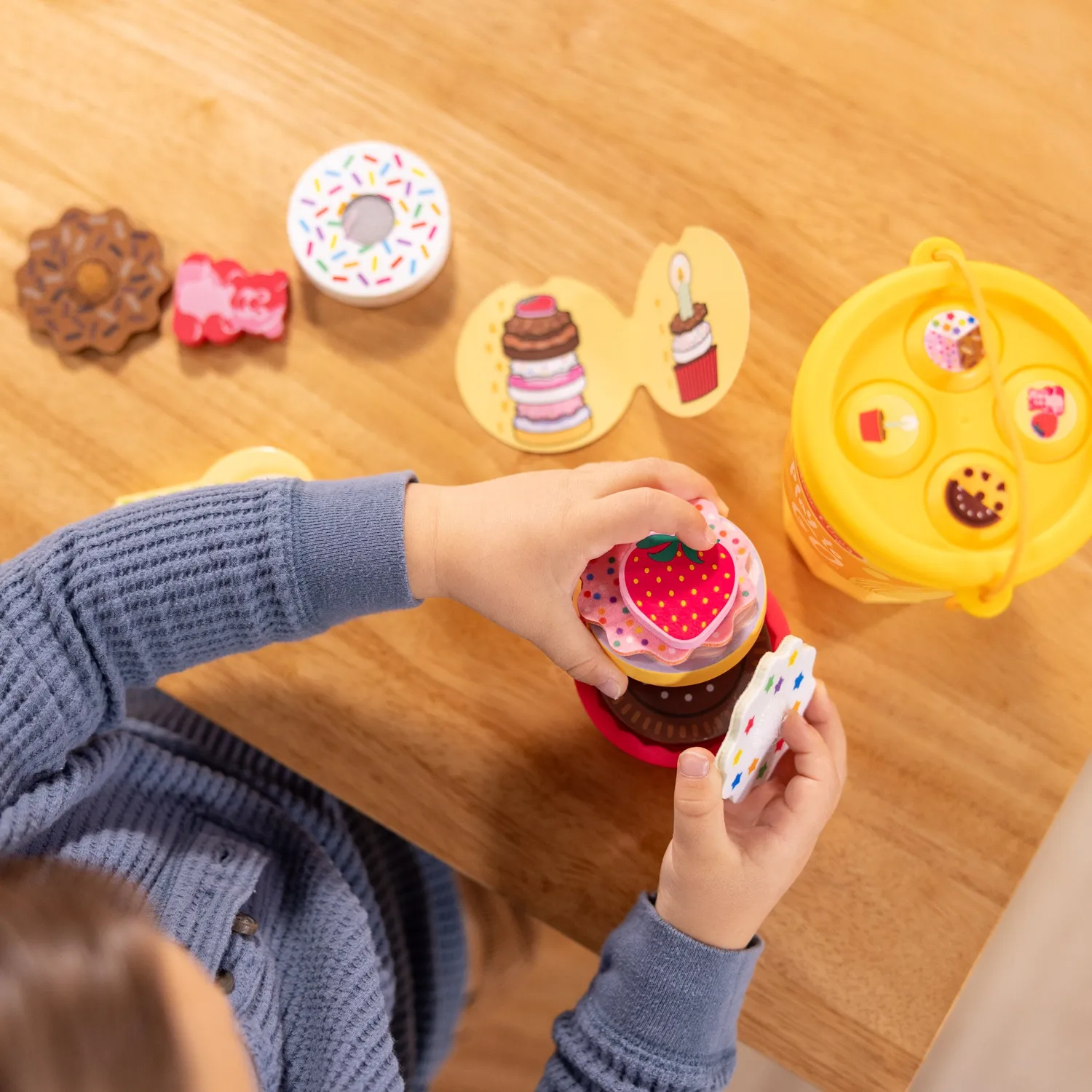 Melissa & Doug Play to Go Cake & Cookies Backset 12-teilig