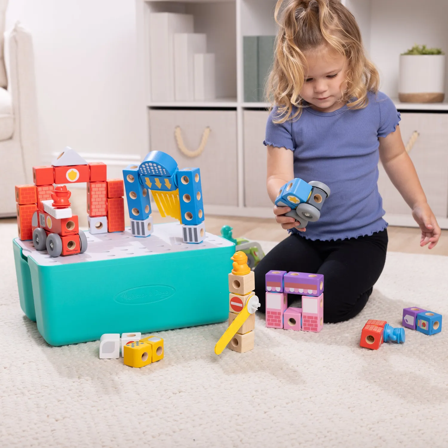 Melissa & Doug Blockables City Deluxe Bausteine Holz 131-tlg