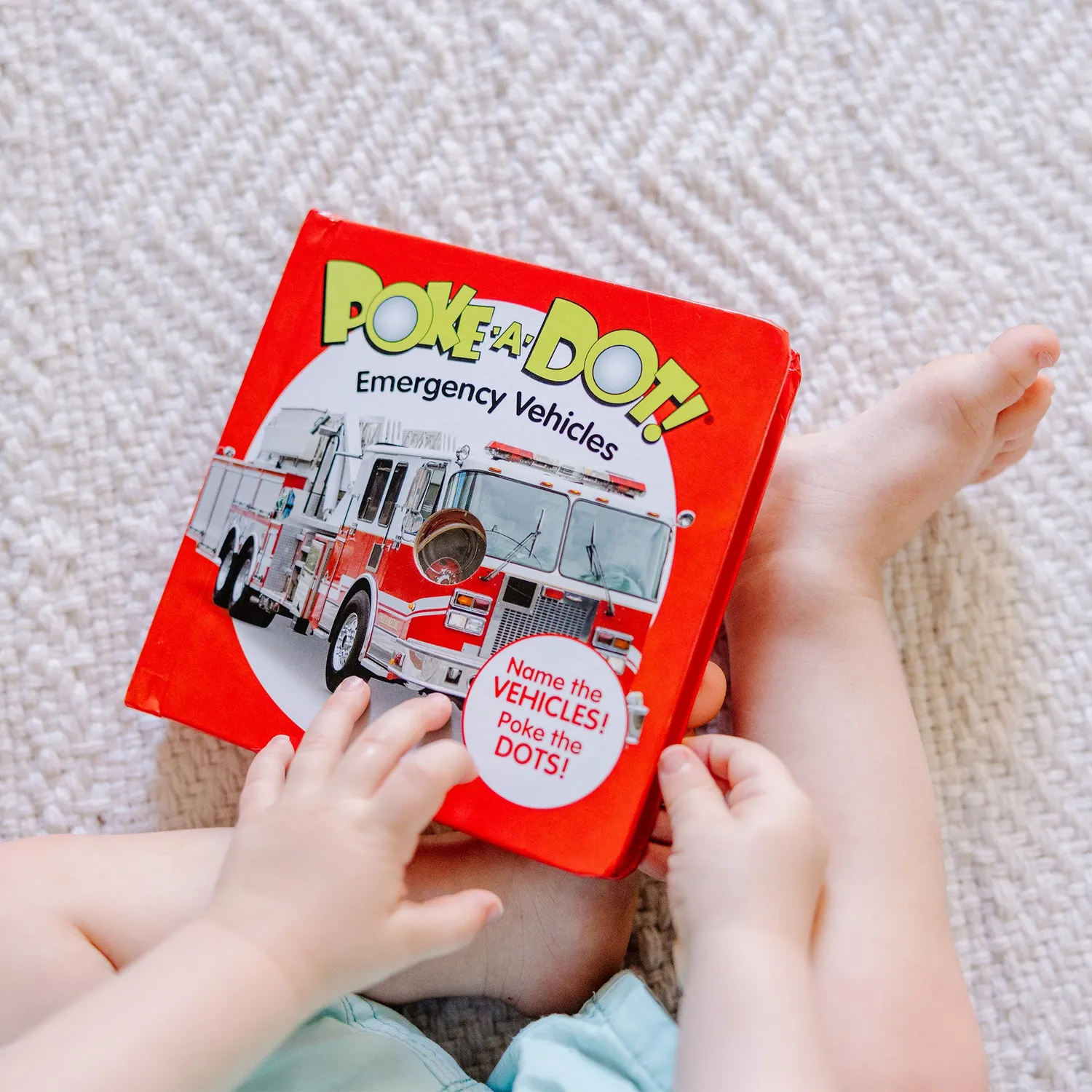 Melissa & Doug Poke-a-Dot Pappbilderbuch Einsatzfahrzeuge