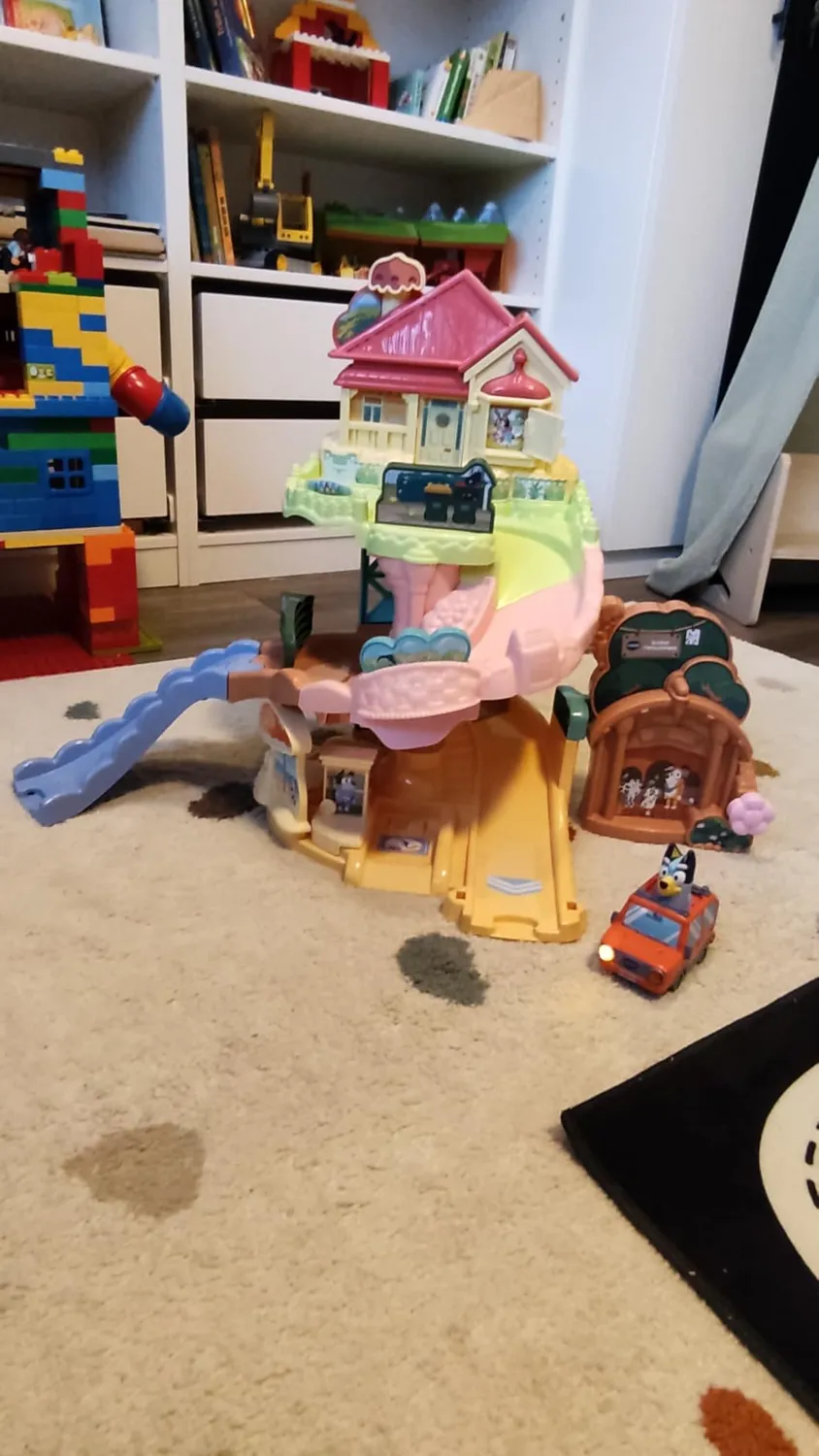 VTech Tut Tut Baby Flitzer Blueys Familienhaus Spielset