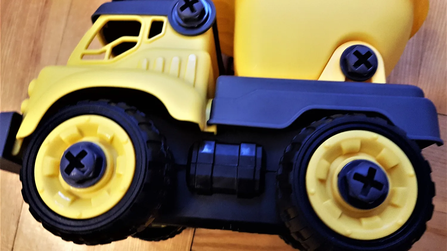 Buki France 9020 Baustellenlaster RC Laster Schrauben 2 Modelle
