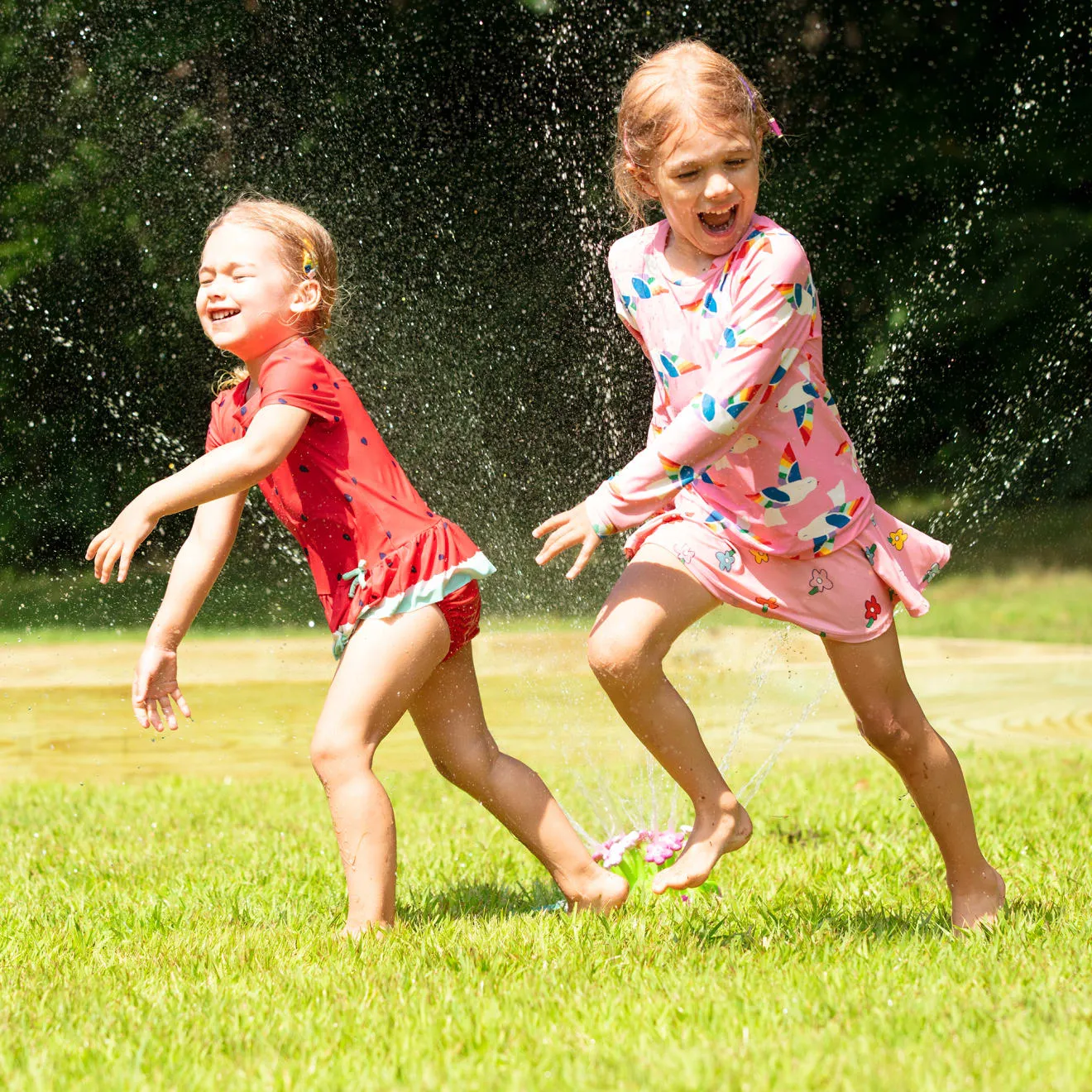 Melissa & Doug Pretty Petals Sprinkler Blumen Wasserspaß