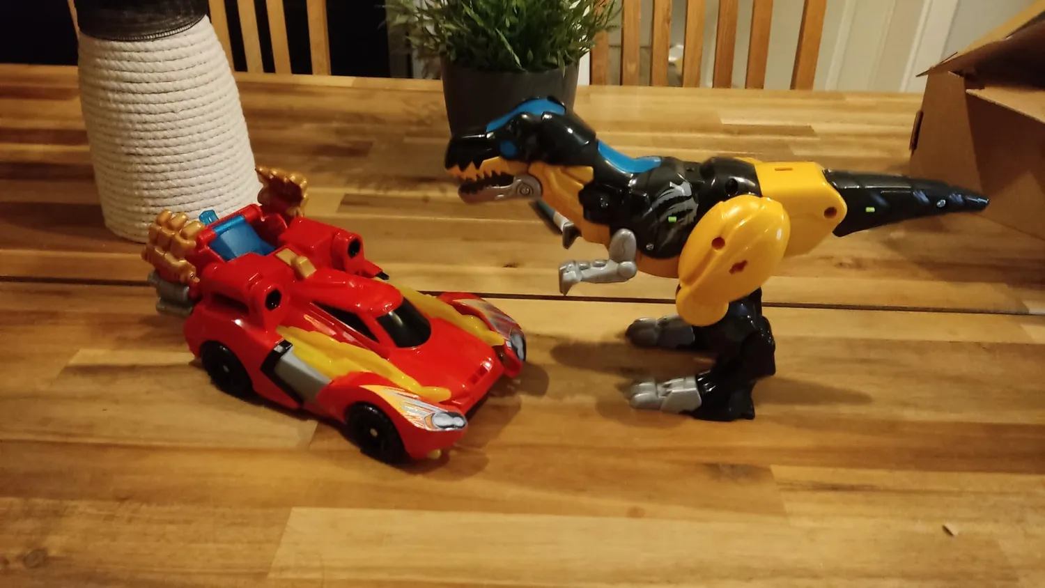 VTech Switch & Go Dinos Combo Mega Drache 2-in-1 T-Rex Auto 3-8