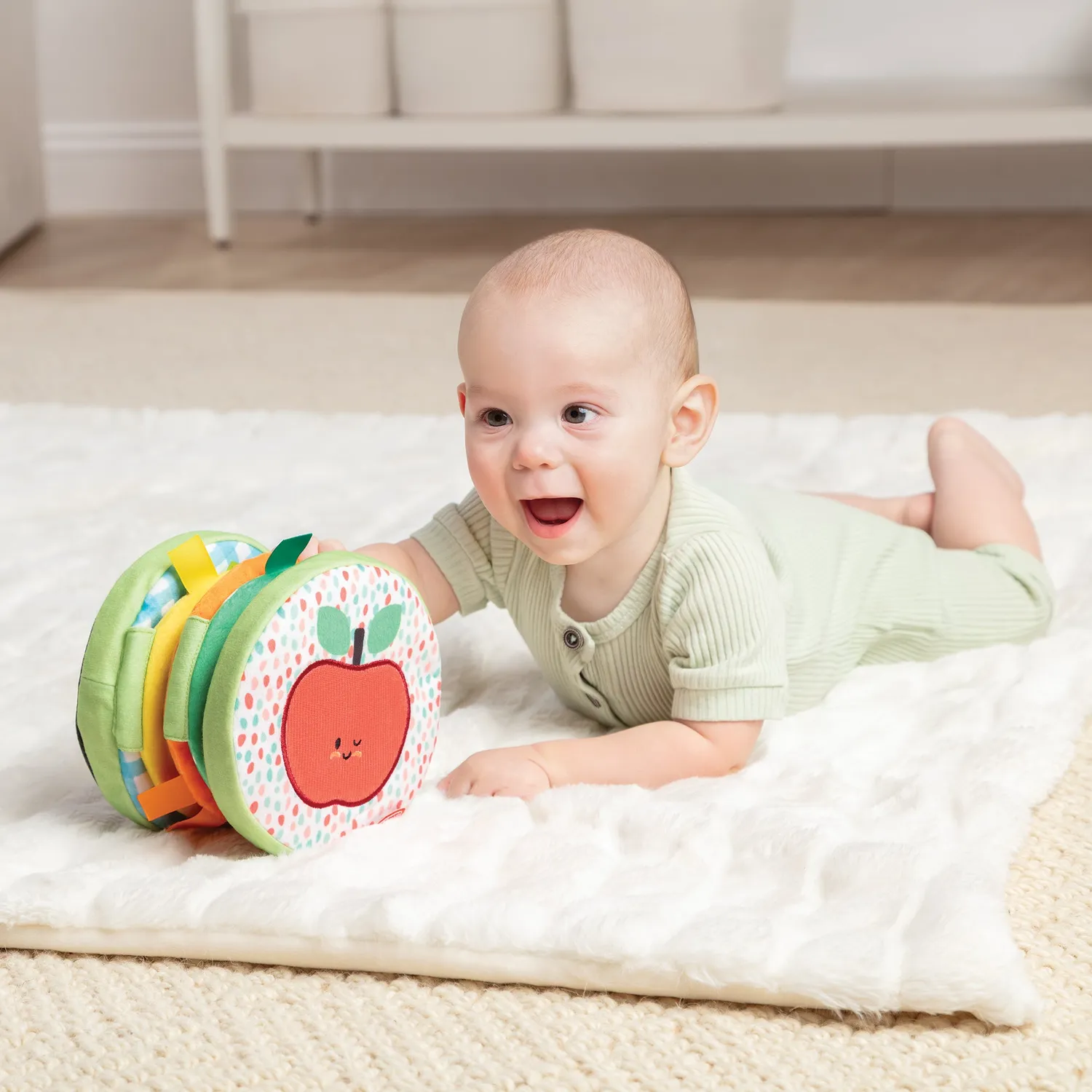 Melissa & Doug Farmers Market Tummy Time Rolle für Babys