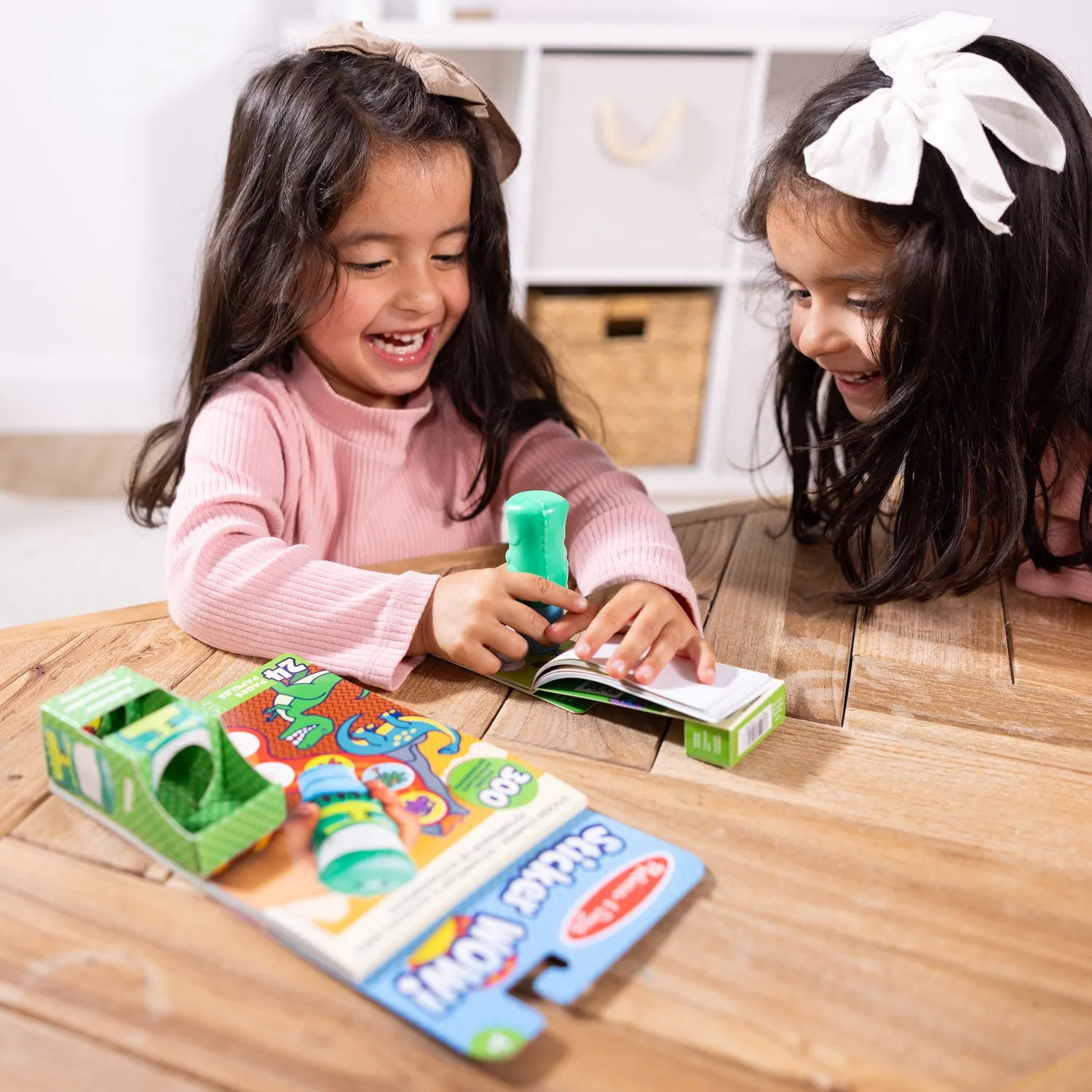 Melissa & Doug Sticker WOW! Dino Sticker-Set mit Stamper 500
