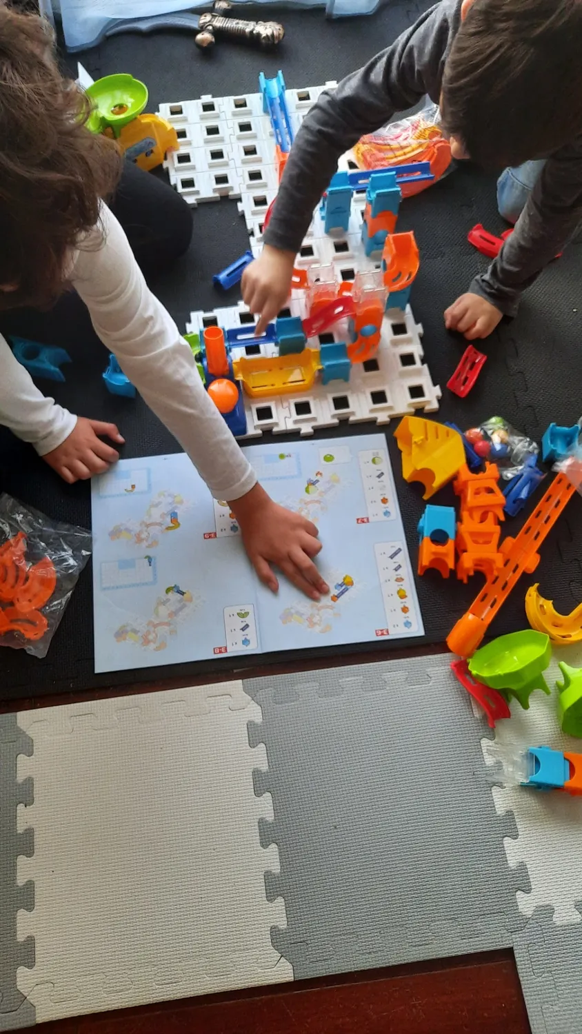 VTech Marble Rush Ultimate XL100 Murmelbahn 135 Teile mit Motor