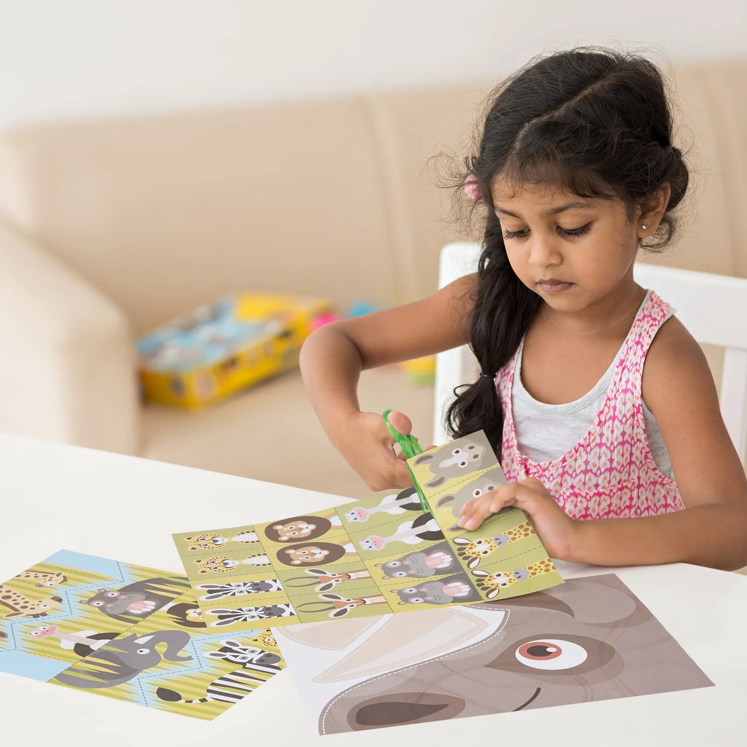 Melissa & Doug Safari Scissor Skills Scherenspiel mit Schere
