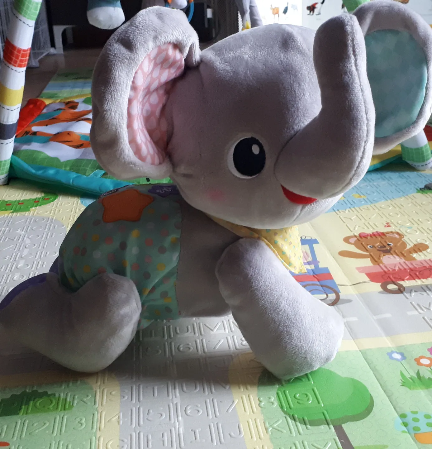VTech Krabbel-mit-mir Elefant Plüschtier mit Musik 9-36 Monate