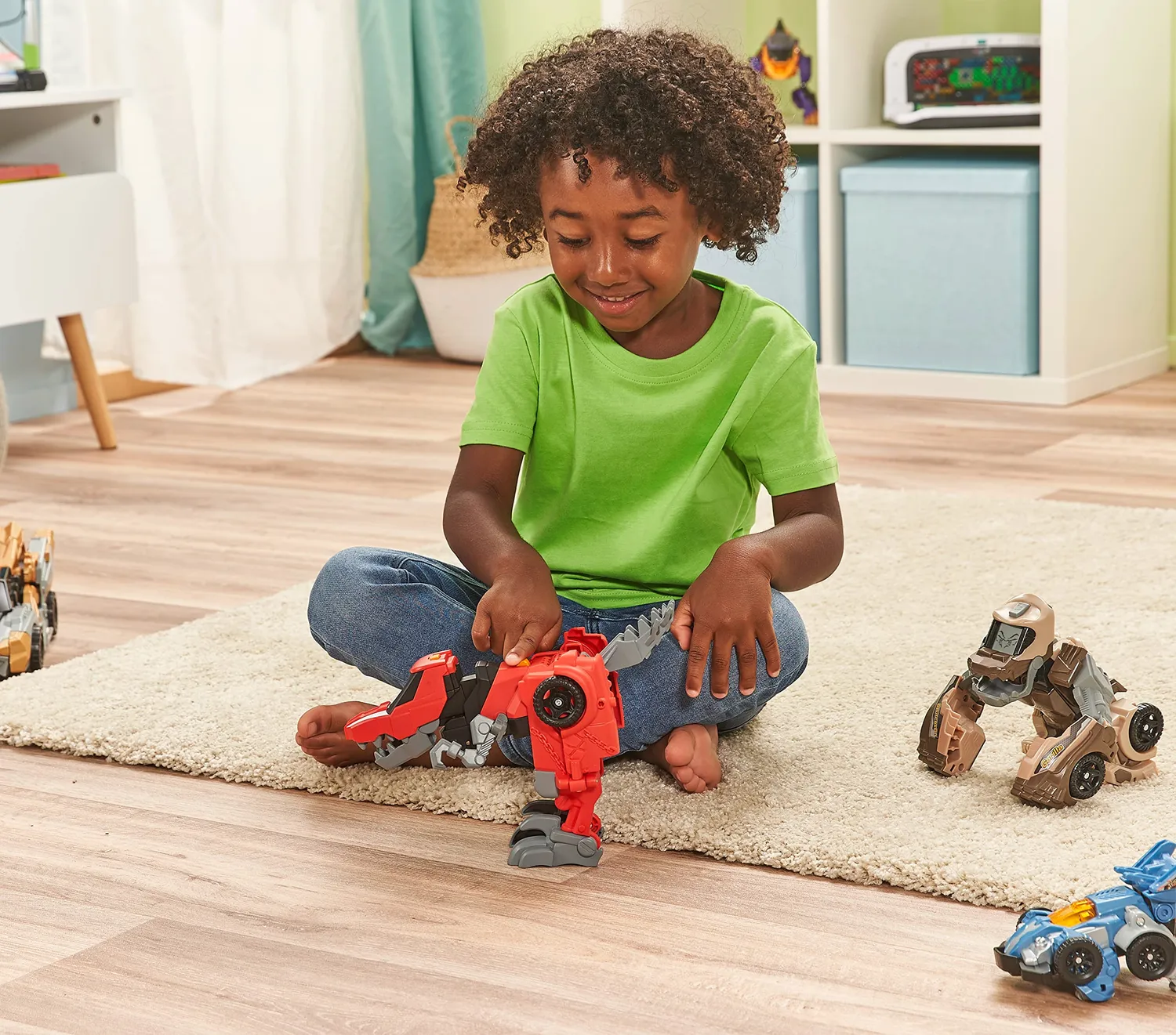VTech Switch & Go Dinos Fighter-Velociraptor Transformer