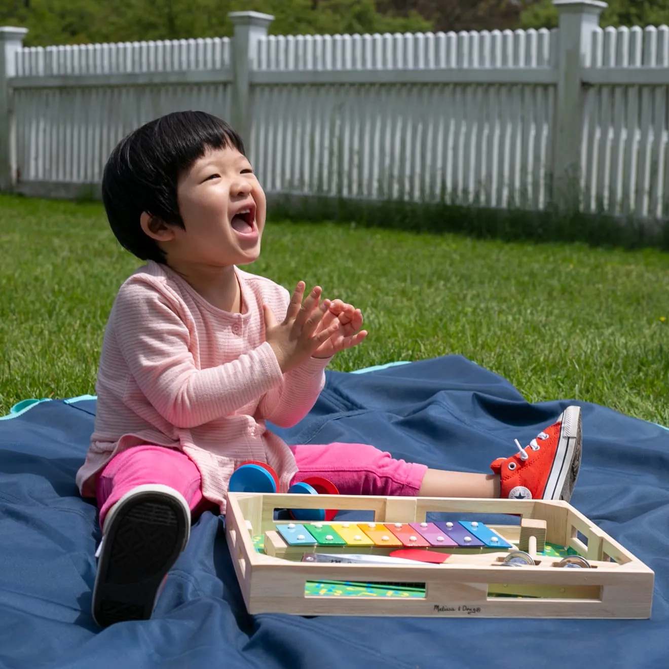 Melissa & Doug Band-in-a-Box Musikinstrumente Set Holz 5-tlg