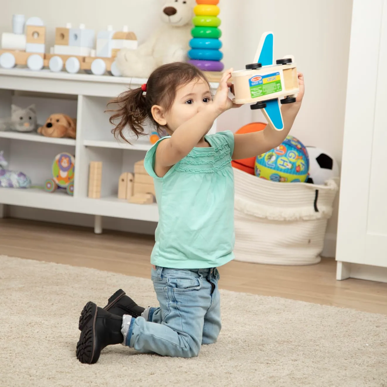 Melissa & Doug Wooden Airplane Holzflugzeug mit Figuren