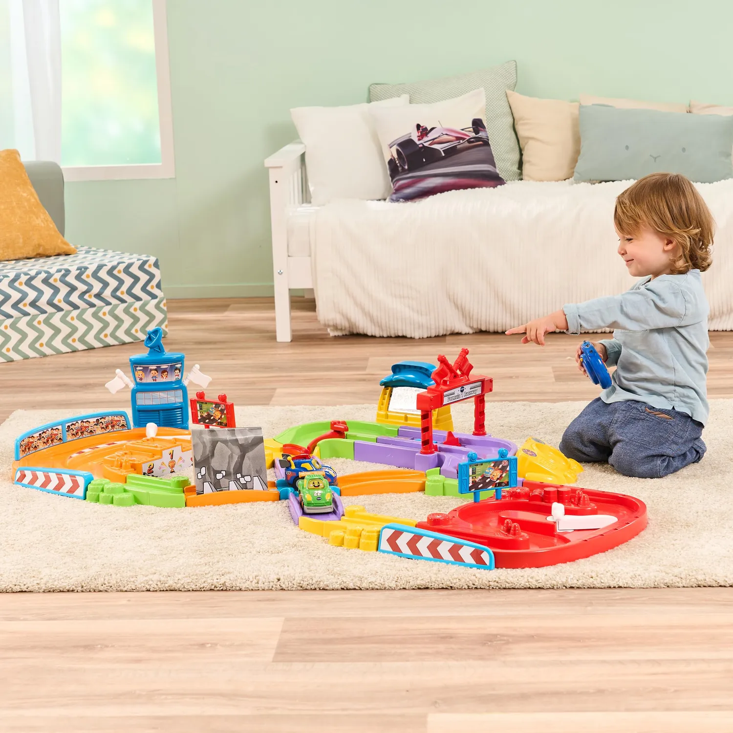 VTech Tut Tut Baby Flitzer RC Autorennbahn Spielset mit Fernbedienung